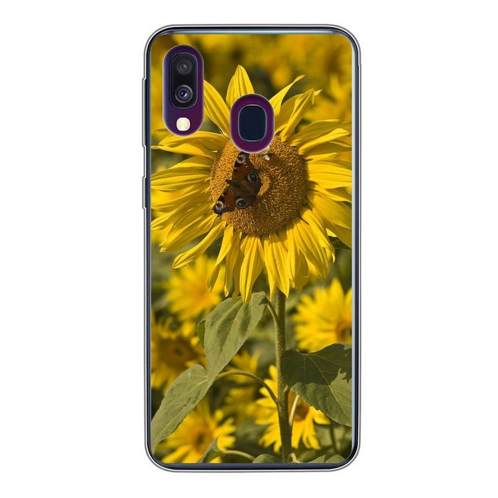 MuchoWow Handyhülle Tagpfauenauge Schmetterling auf einer Sonnenblume Handyhülle Samsung Galaxy A40 Smartphone-Bumper Print Handy