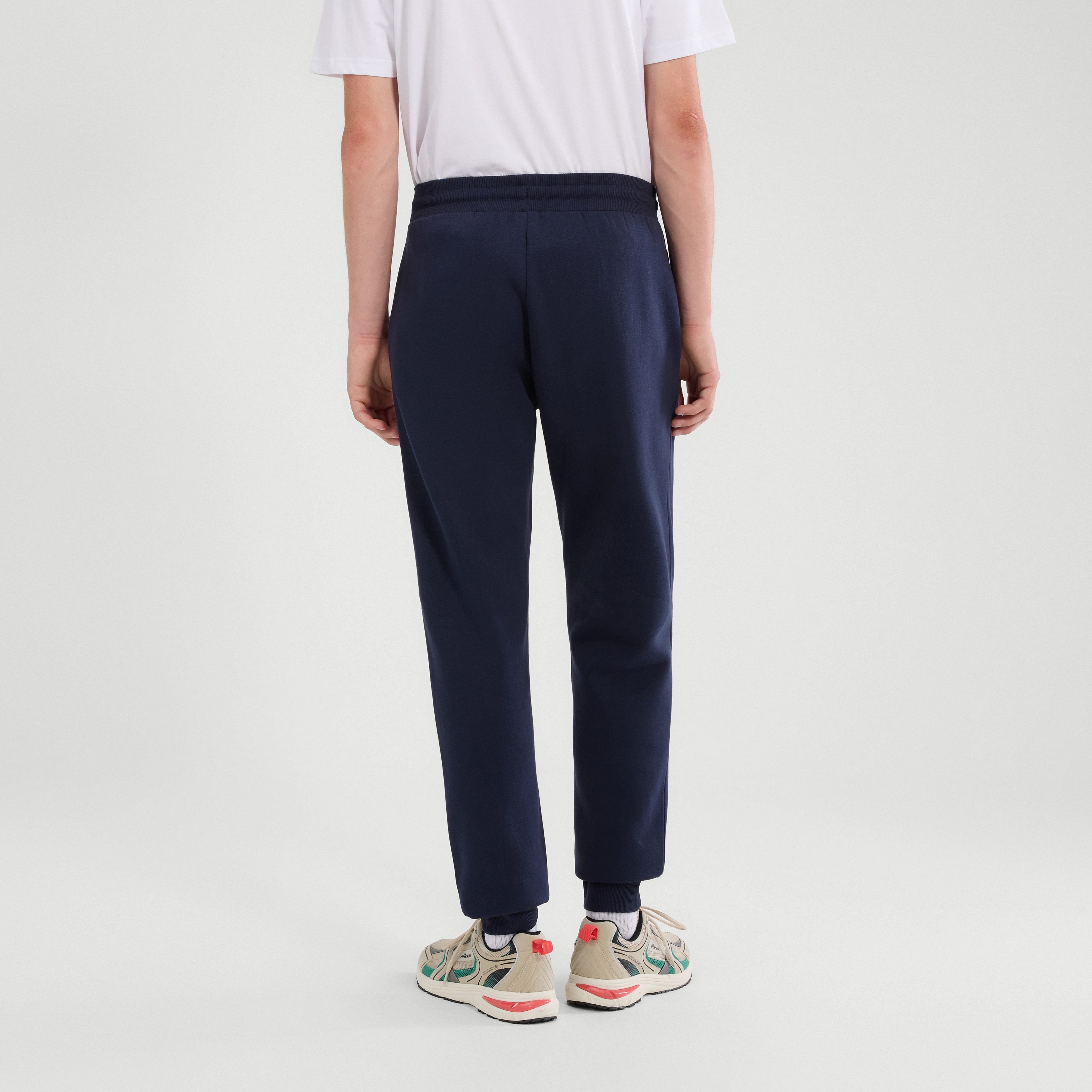 Ellesse Jogginghose CRAVO 2 JOG PANT mit abgestepptem Bündchen, aus Baumwolle und Polyester