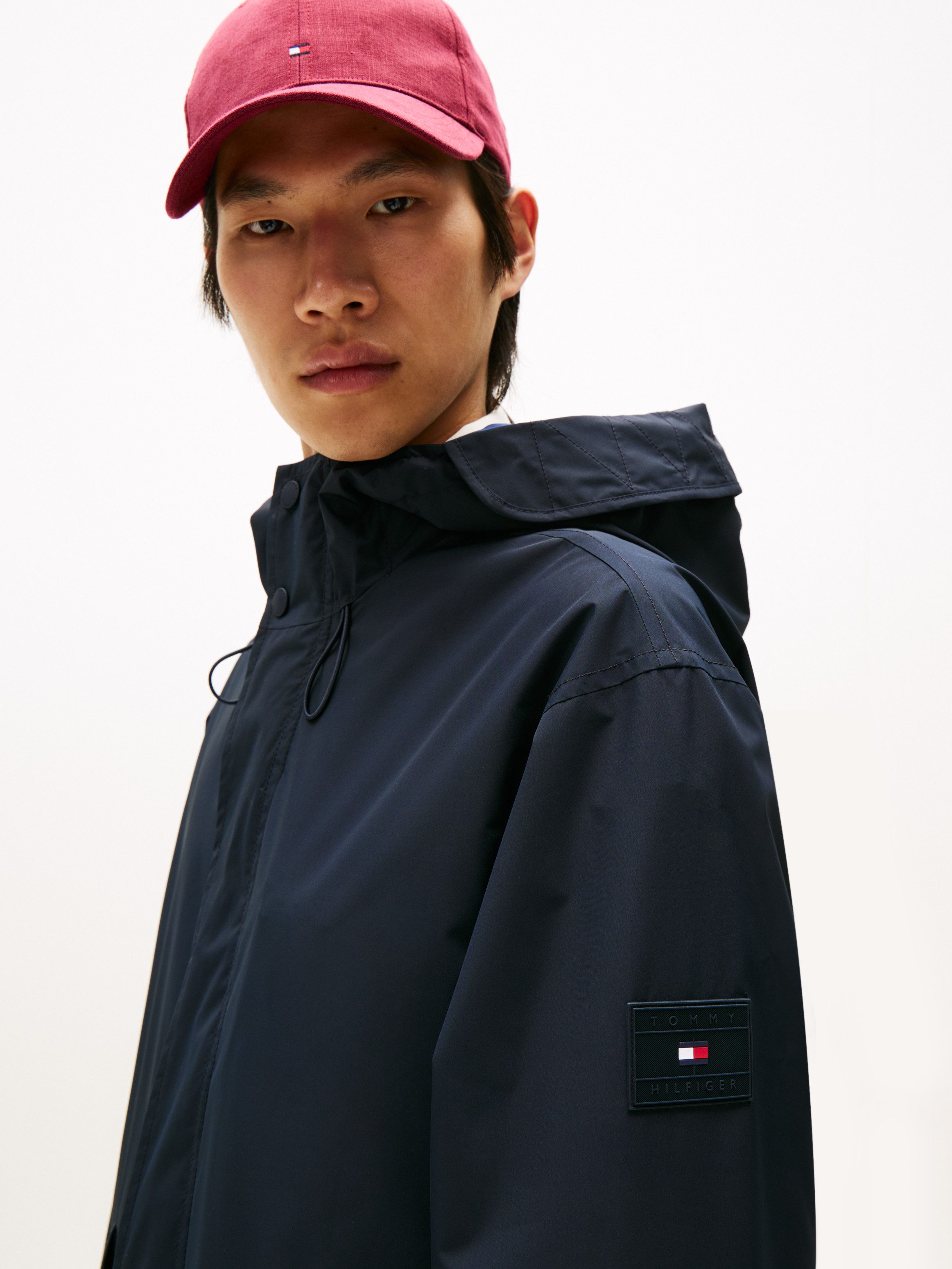 Tommy Hilfiger Parka PACKABLE PARKA oversize, feste Kapuze, wasserabweisend, Regenjacke Parka Mantel
