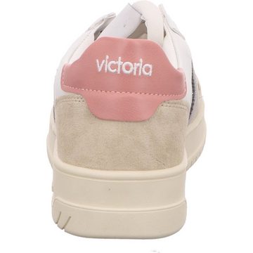 Victoria Sneaker