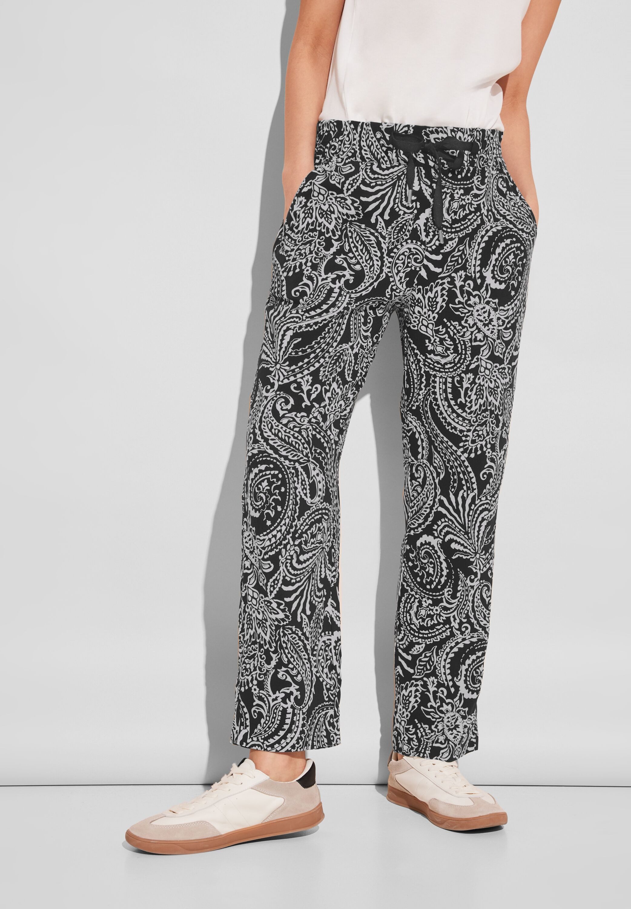 STREET ONE Stoffhose Middle Waist