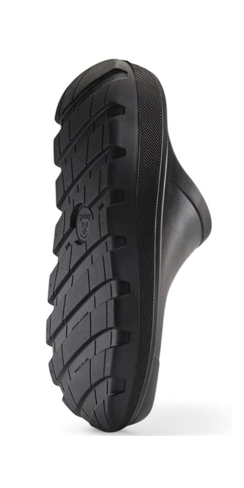 Kamik Nova Slipper-Clogs schwarz Sandale