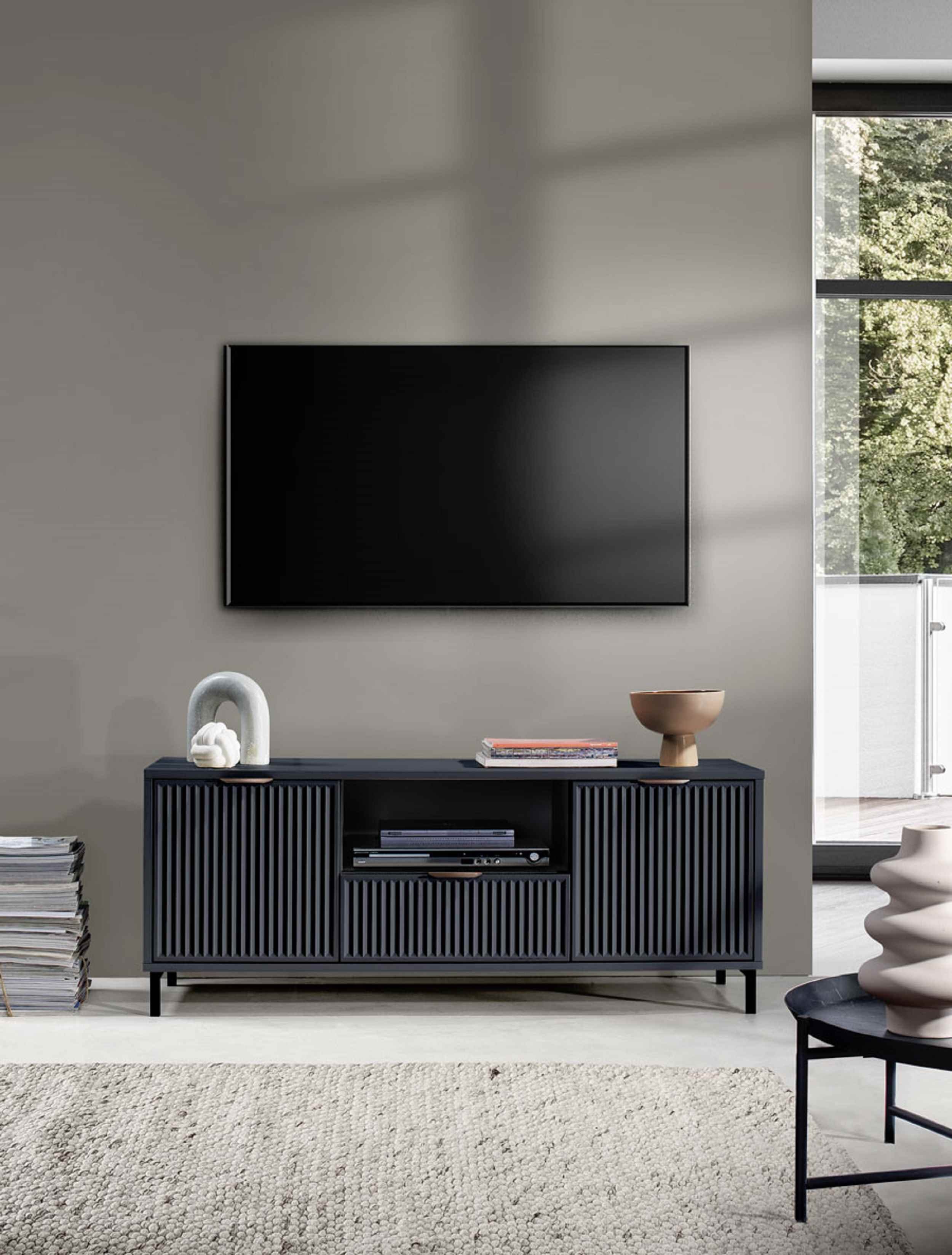 Furnix TV-Board TV-Kommode LINKI LS3 in Industrial, Loft-Design Blickfang, mit 2 Türen und 1 Schublade, B135 x H55,6 cm x T40,6 cm Indigo
