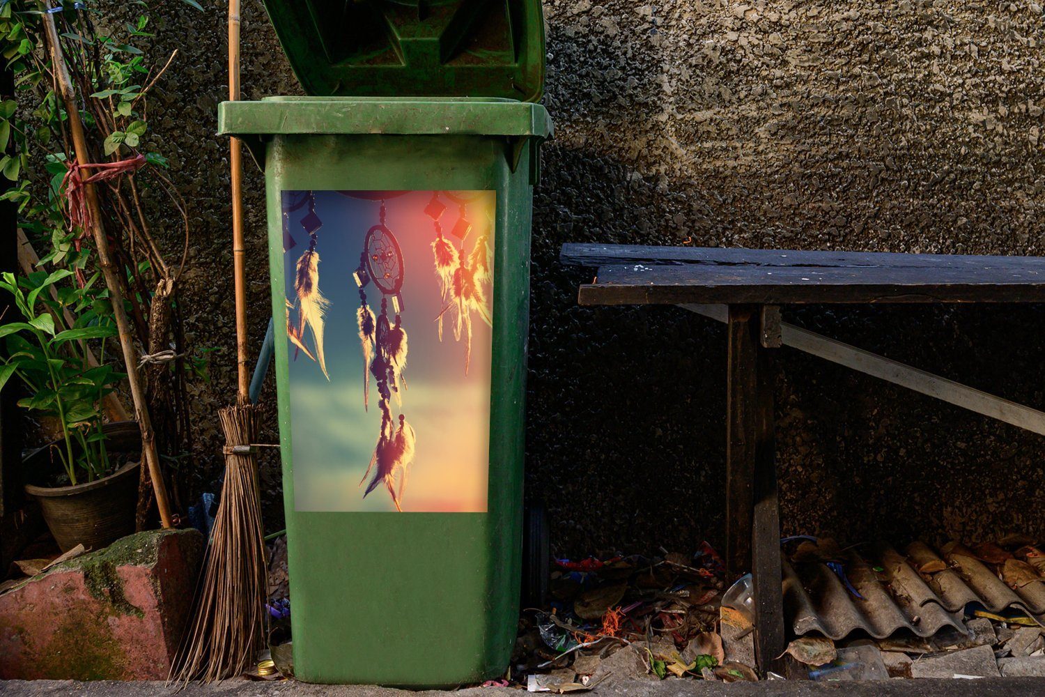 Mülltonne, Die Traumfänger Sticker, Abfalbehälter Wandsticker Mülleimer-aufkleber, Container, St), MuchoWow am (1 Himmel