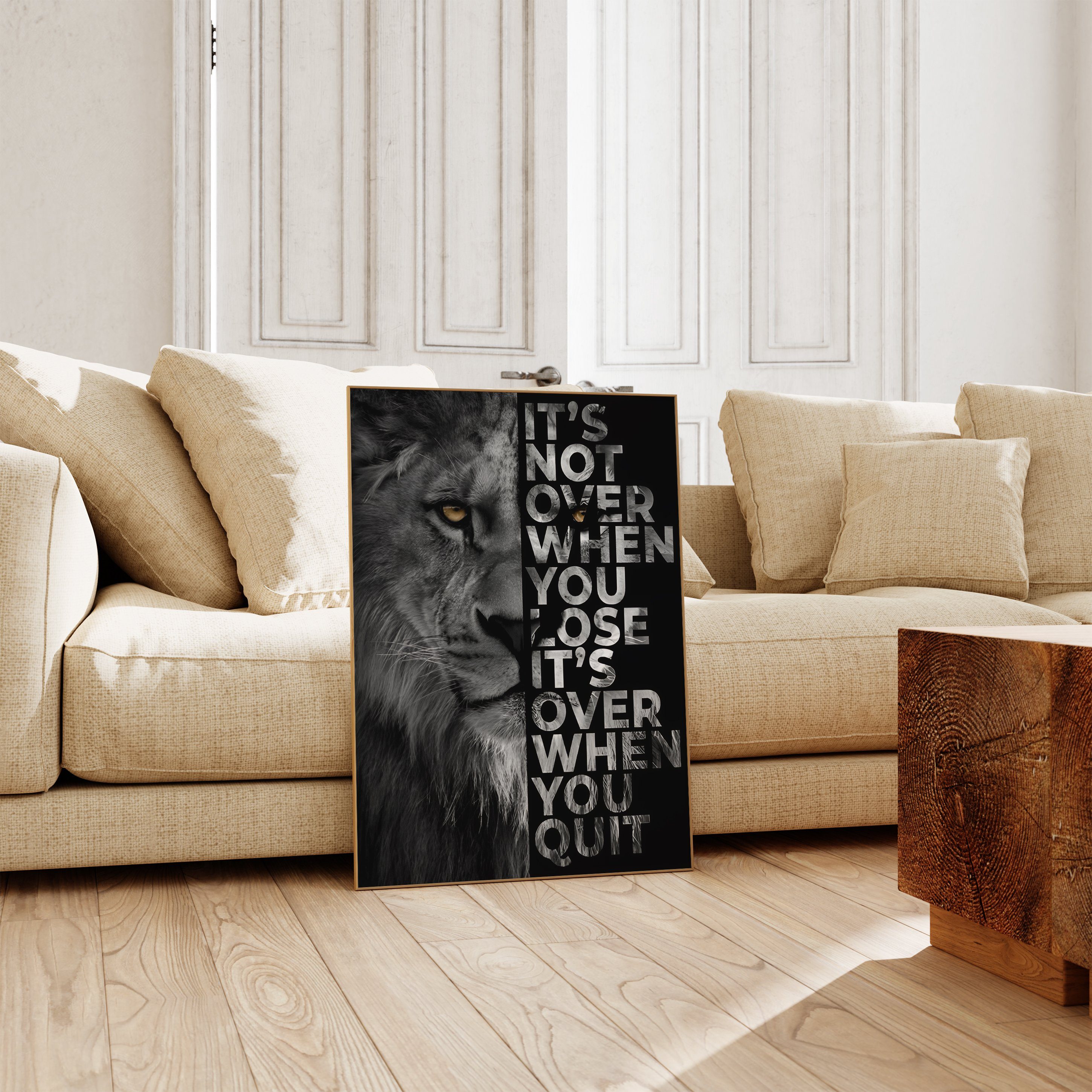 JUSTGOODMOOD Poster Premium ® Never Give Up · Löwe · Zitat · Motivation · ohne Rahmen – Bild 4 von 5