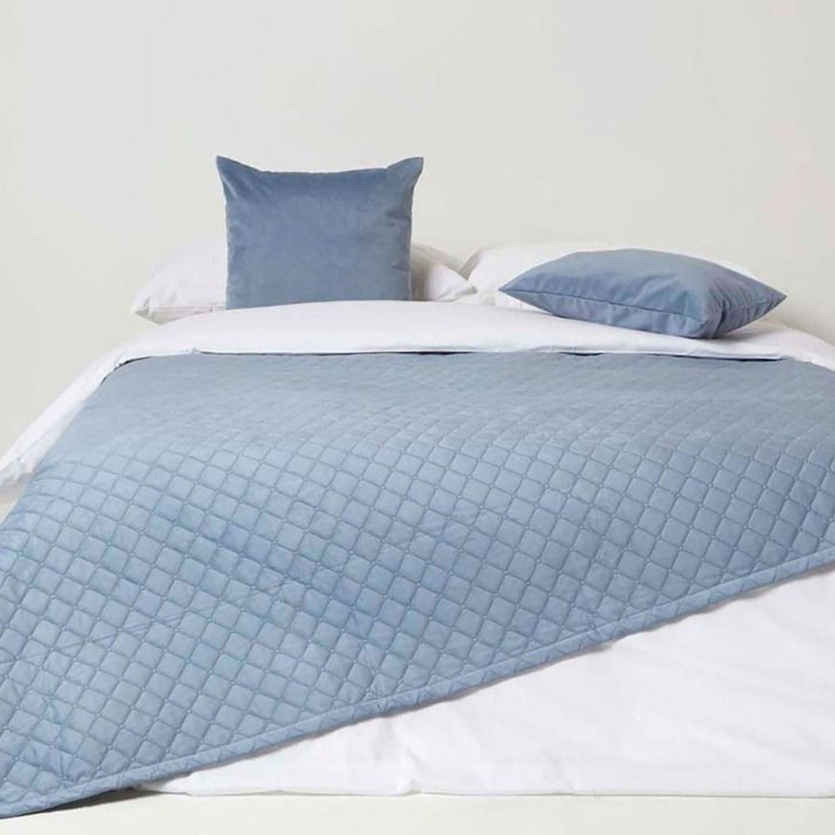 Plaid Samtdecke blau 150 x 200 cm – Wohndecke gesteppt, Homescapes