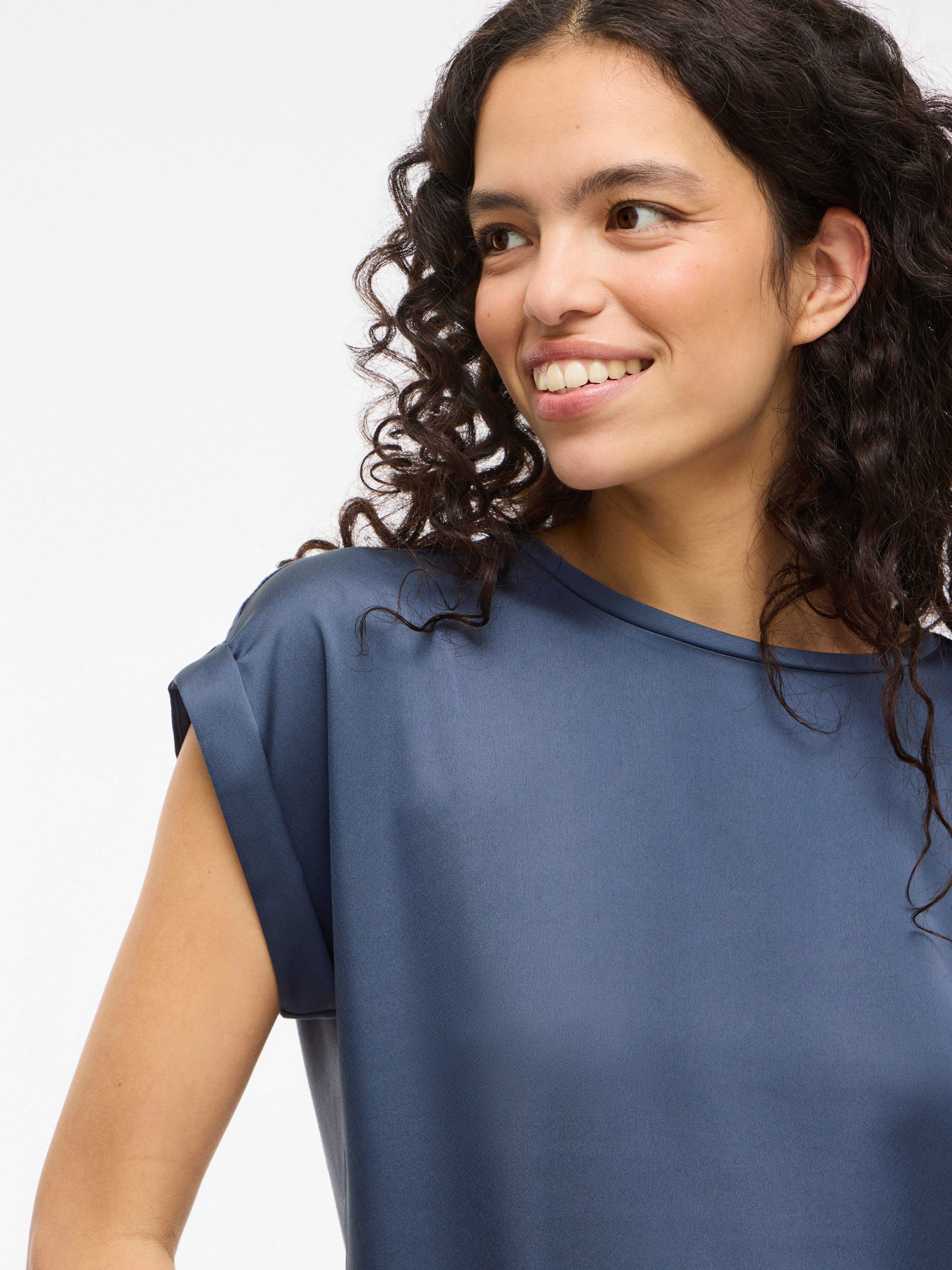 Vila Kurzarmshirt VIELLETTE S/S SATIN TOP - NOOS Kunstfaser, regular fit