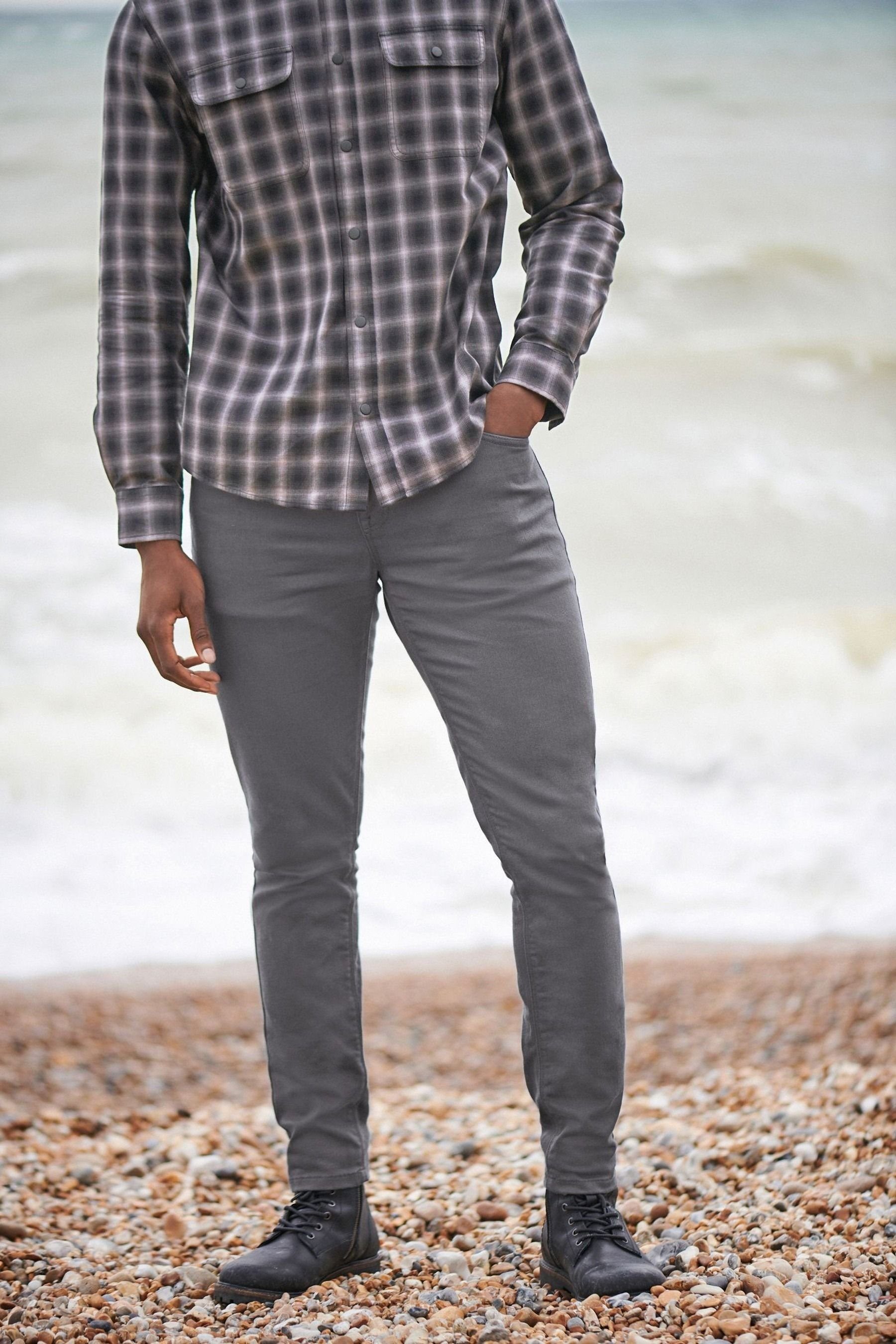 Next Skinny-fit-Jeans Skinny Fit Essential Jeans mit Stretch (1-tlg)