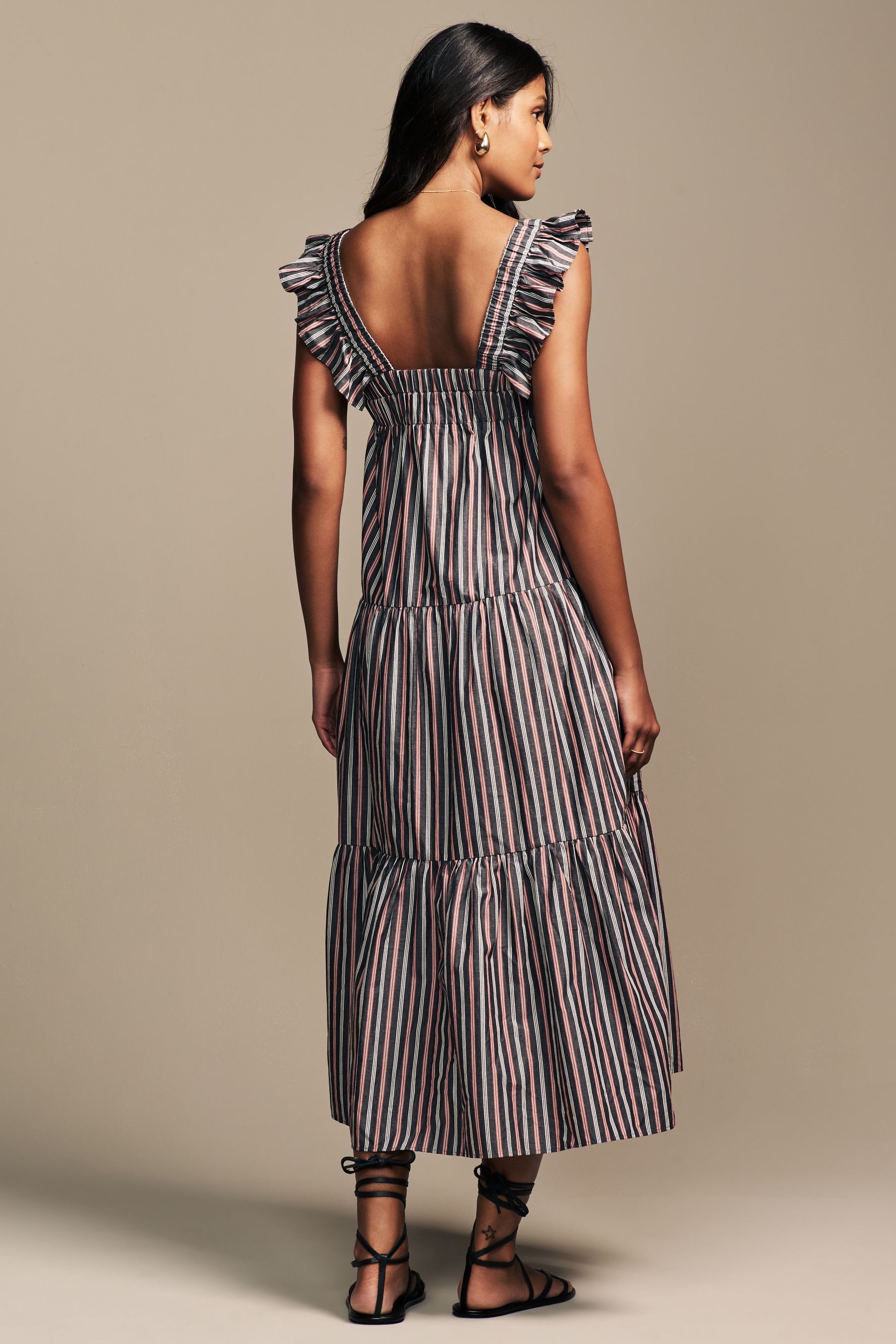 LAURA ASHLEY Maxikleid Laura Ashley Maxikleid mit Rüschenträgern (1-tlg) günstig online kaufen