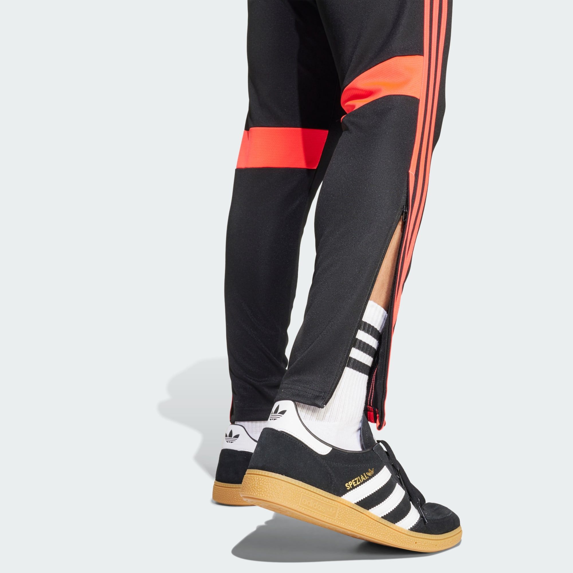 adidas Performance Trainingshose TIRO 25 ESSENTIALS TRAININGSHOSE (1-tlg)