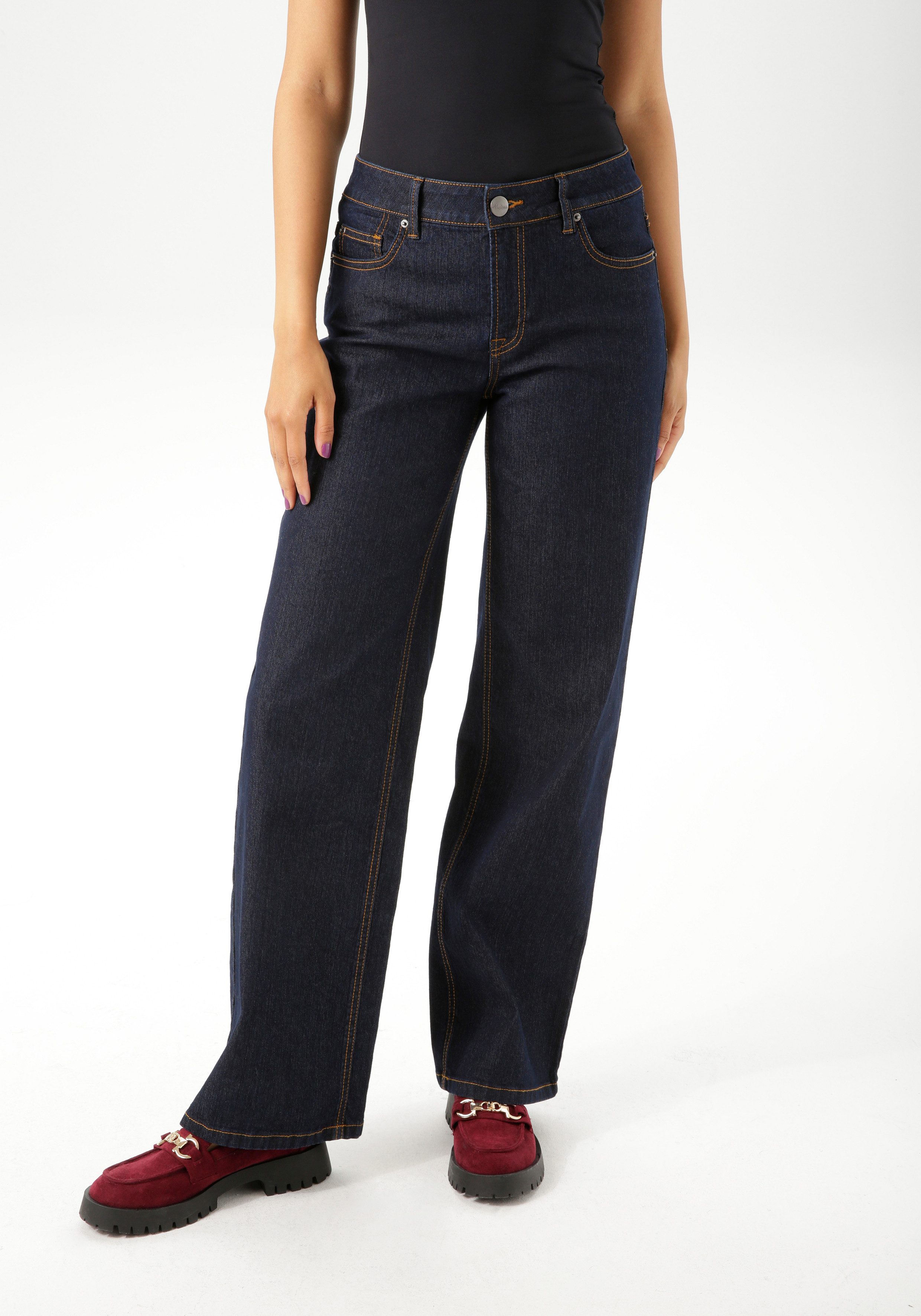 Aniston CASUAL Straight-Jeans mit trendig weitem günstig online kaufen
