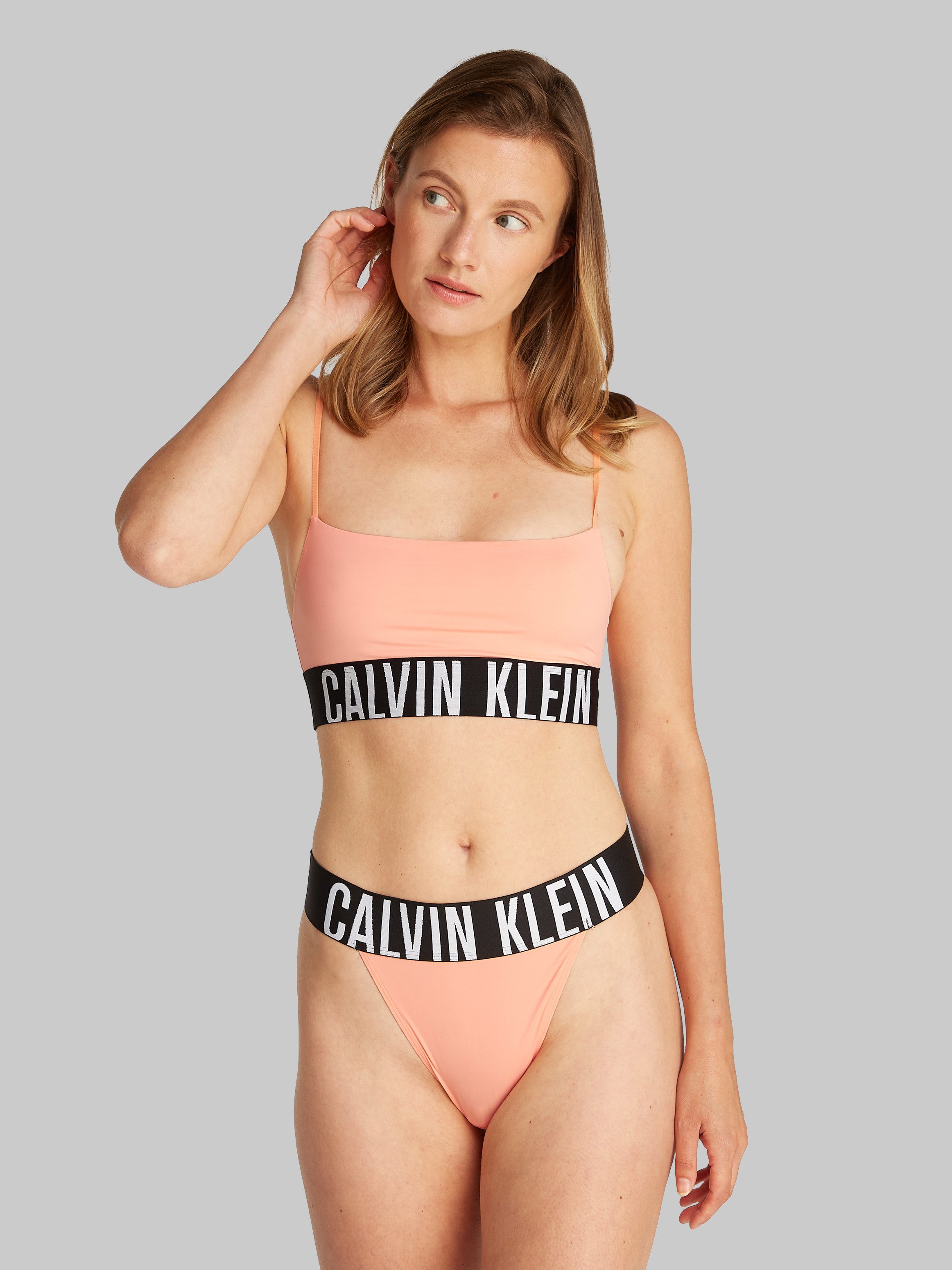 Calvin Klein Underwear String HIGH LEG THONG mit großem Logo