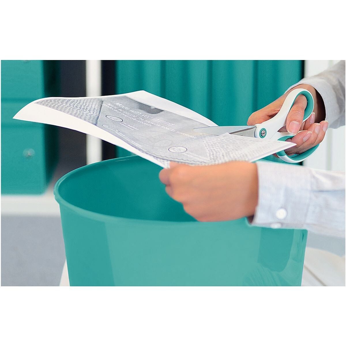 LEITZ Haushaltsschere WOW 5319, 20,5 cm, für Rechtshänder