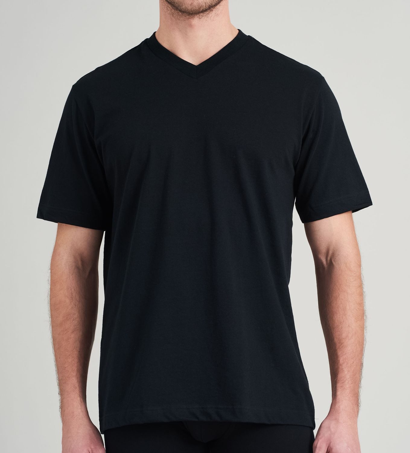Schiesser T-Shirt Essentials (2-tlg) mit V-Ausschnitt, formstabil, verstärkte Halsnaht, im 2er Pack