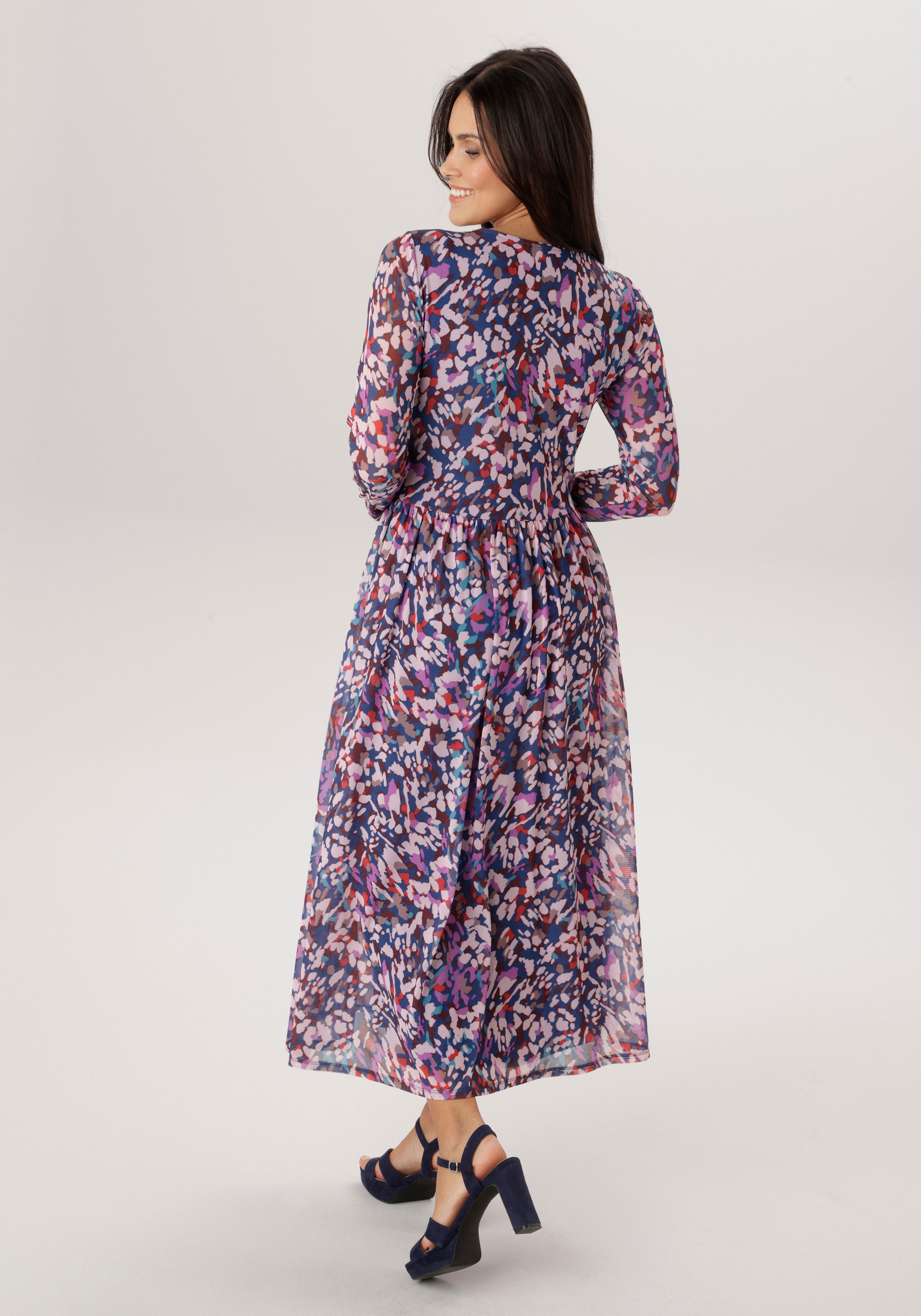 Aniston SELECTED Midikleid im ausdruckstarkem Druckdessin - NEUE KOLLEKTION günstig online kaufen