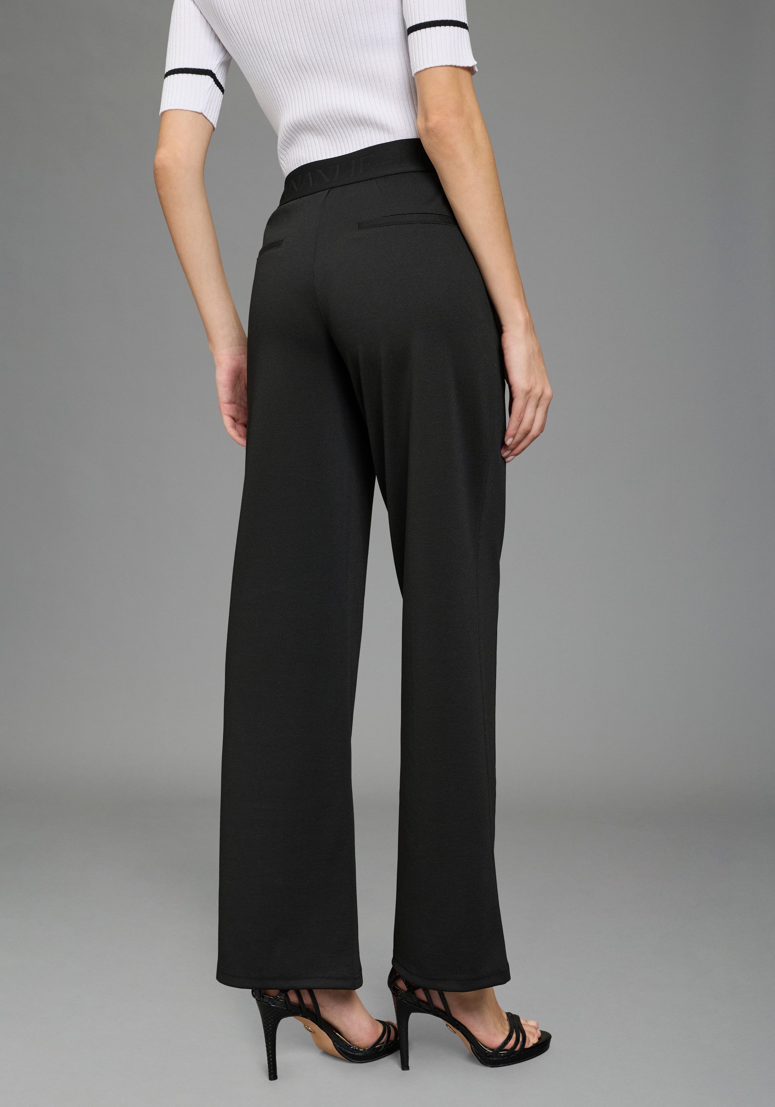 Bruno Banani Jerseyhose in Anzug-Optik, moderner Wideleg-Shape, geprägtes Logo-Bündchen