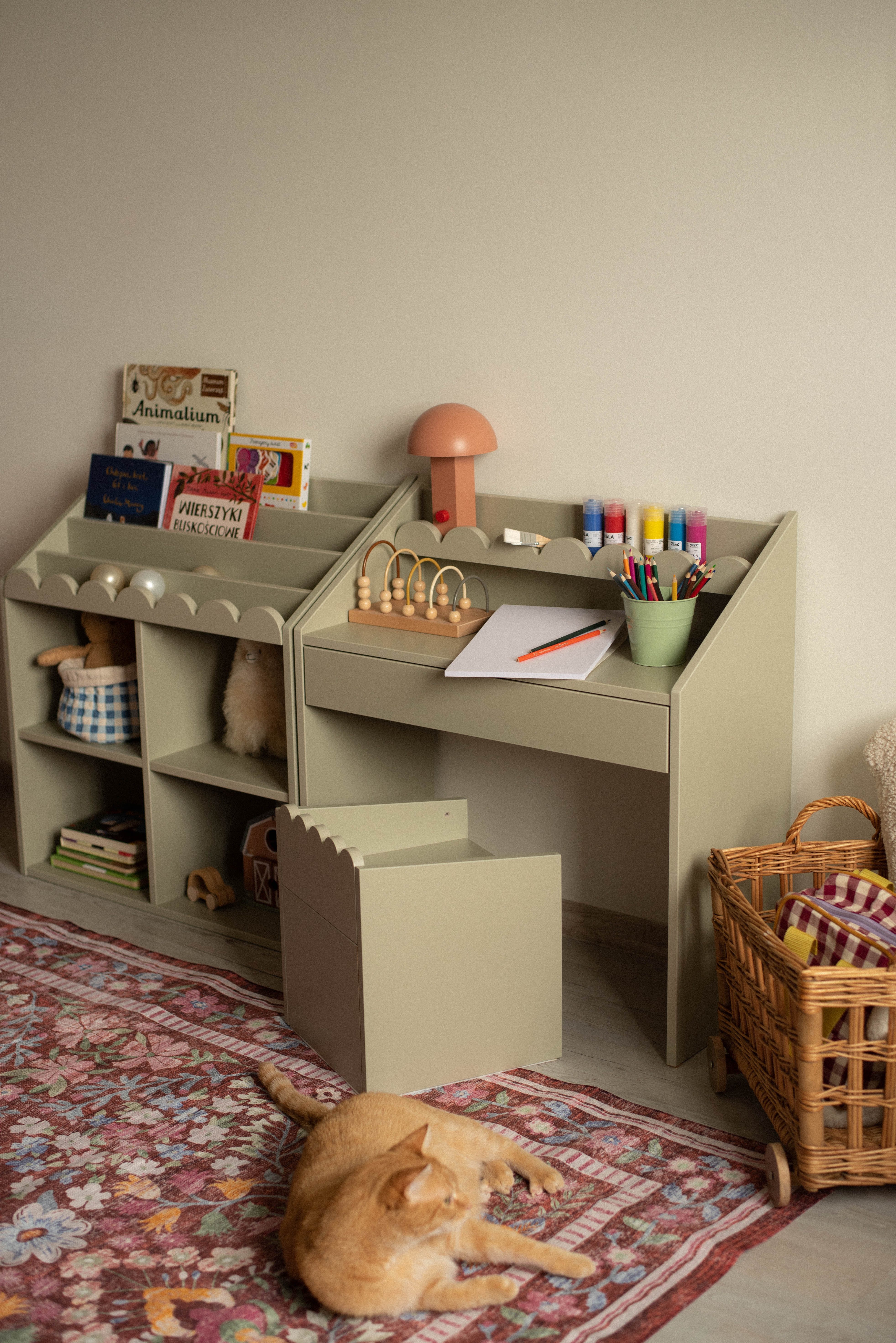 Raumhirsch Furniture Kinderschreibtisch Jugendschreibtisch, Schreibtisch, Lerntisch, Laptoptisch (Maße: 71 x 33 x 76 cm (2-fach höhenverstellbare Arbeitsplatte, Schublade), viele Farbvarianten), Offenes Ablagefach, für Kinder von 2,5 bis 7 Jahren, kompakte Bauweise