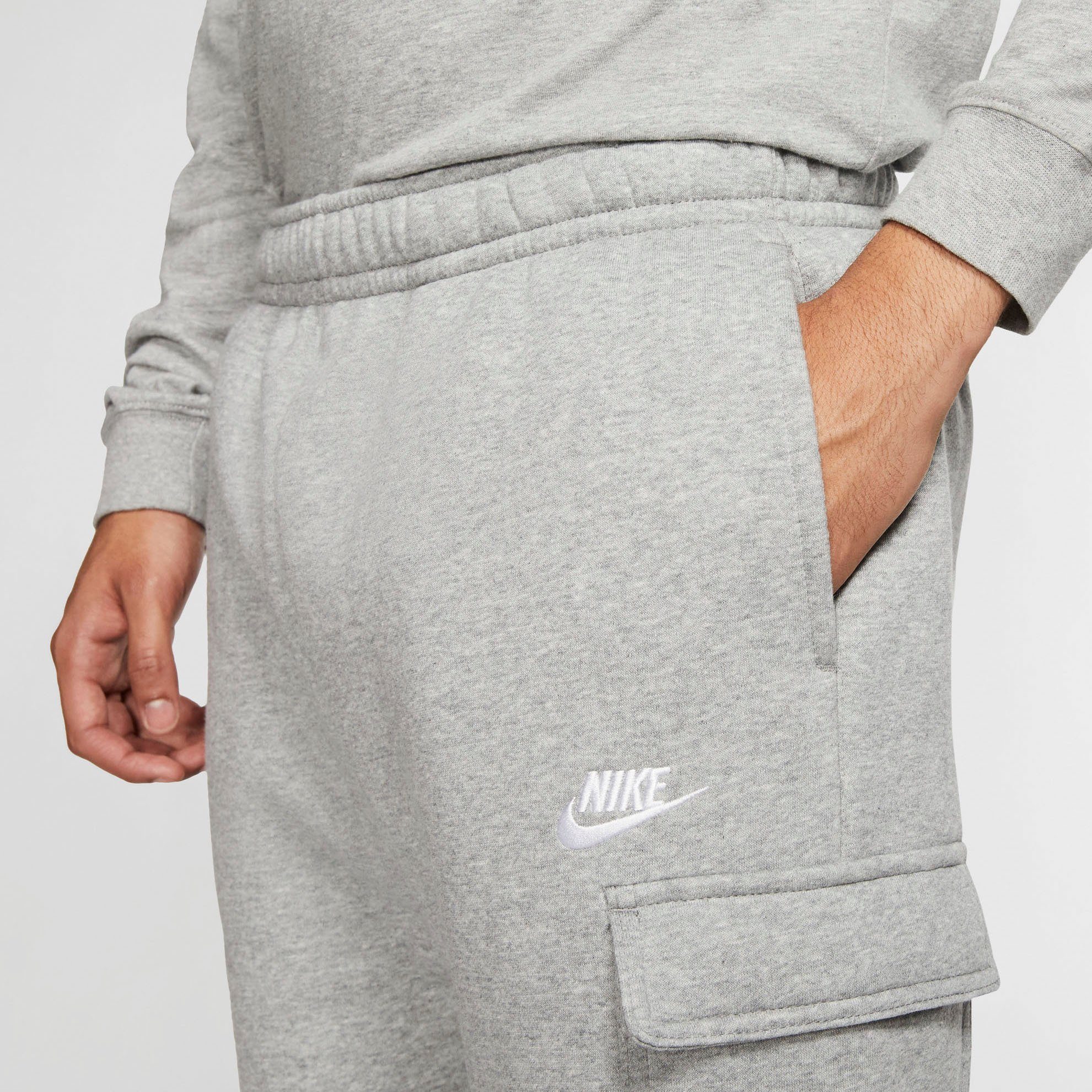 MEN'S CARGO Jogginghose CLUB Sportswear hellgrau-meliert Nike FLEECE PANTS