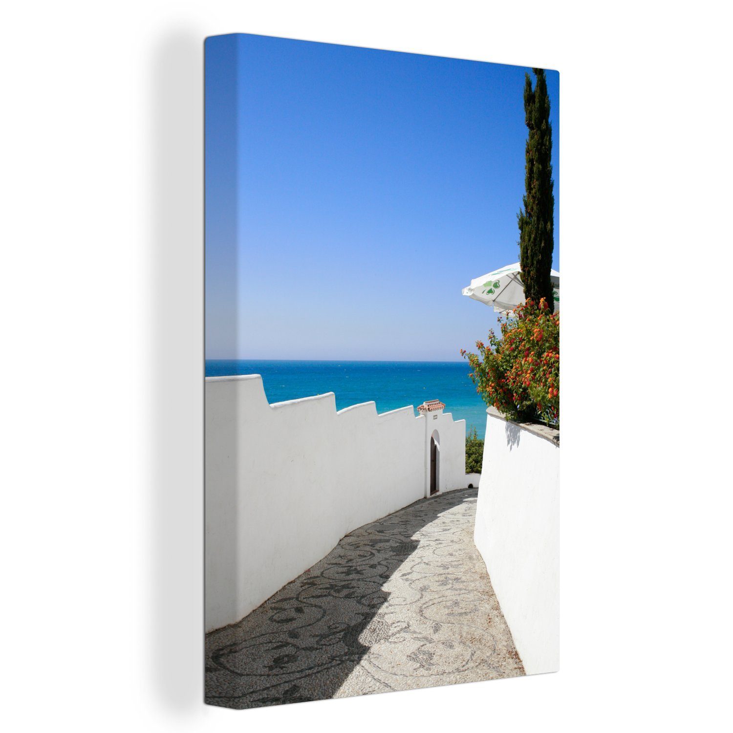 OneMillionCanvasses® Leinwandbild Eine spanische Straße mit Blick auf das Meer, (1 St), Leinwandbild fertig bespannt inkl. Zackenaufhänger, Gemälde, 20x30 cm