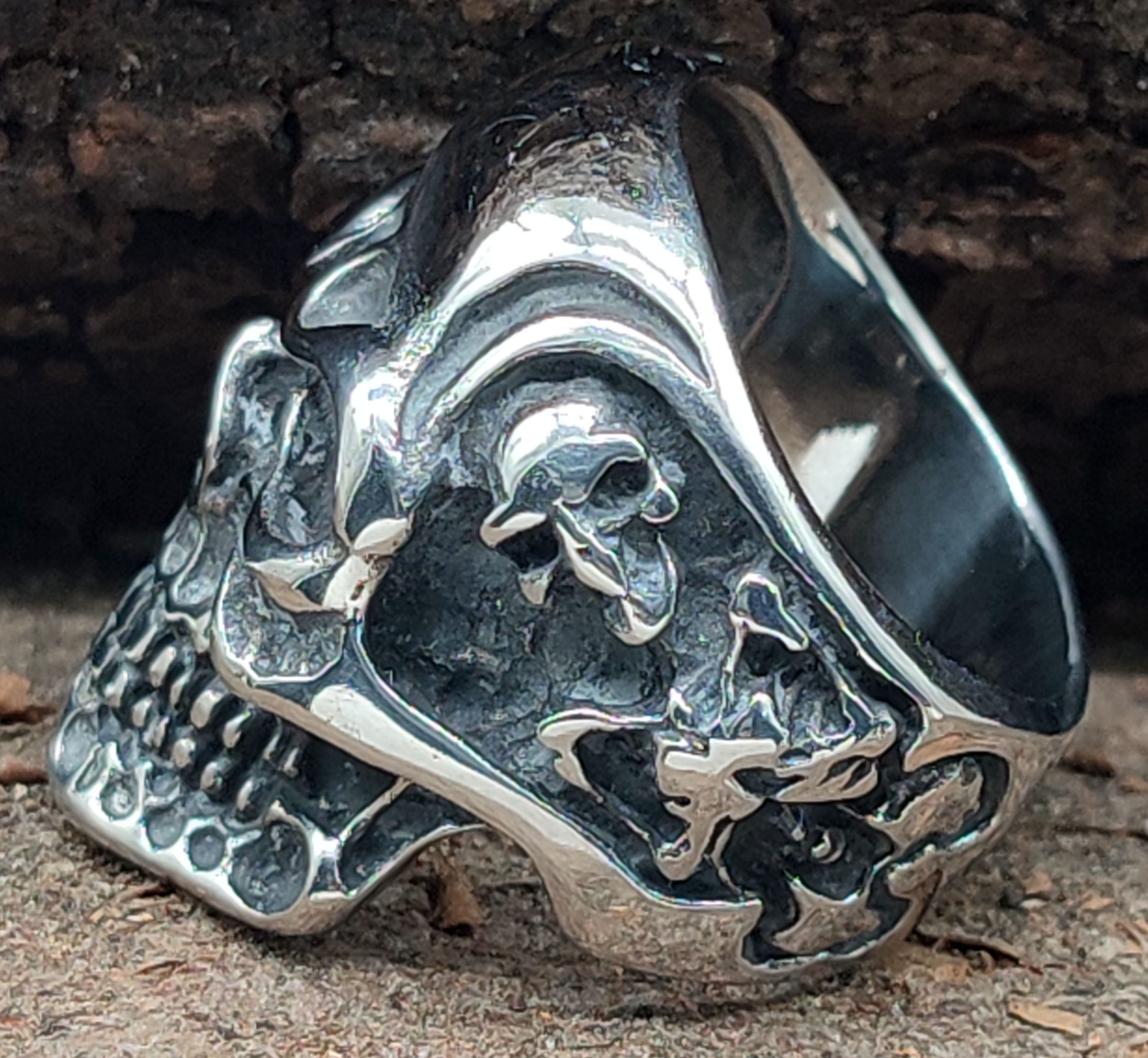 Kiss of Leather Fingerring RING TOTENKOPF, GR. 58-71 (TK34) - EDELSTAHL
