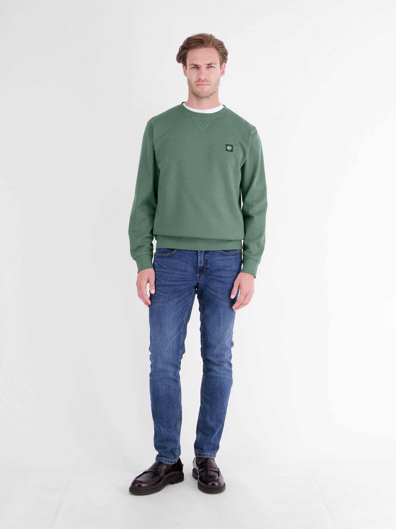 LERROS Sweatshirt Legeres Sweatshirt mit Rundkragen aus weichem Baumwollmix – Bild 4 von 5