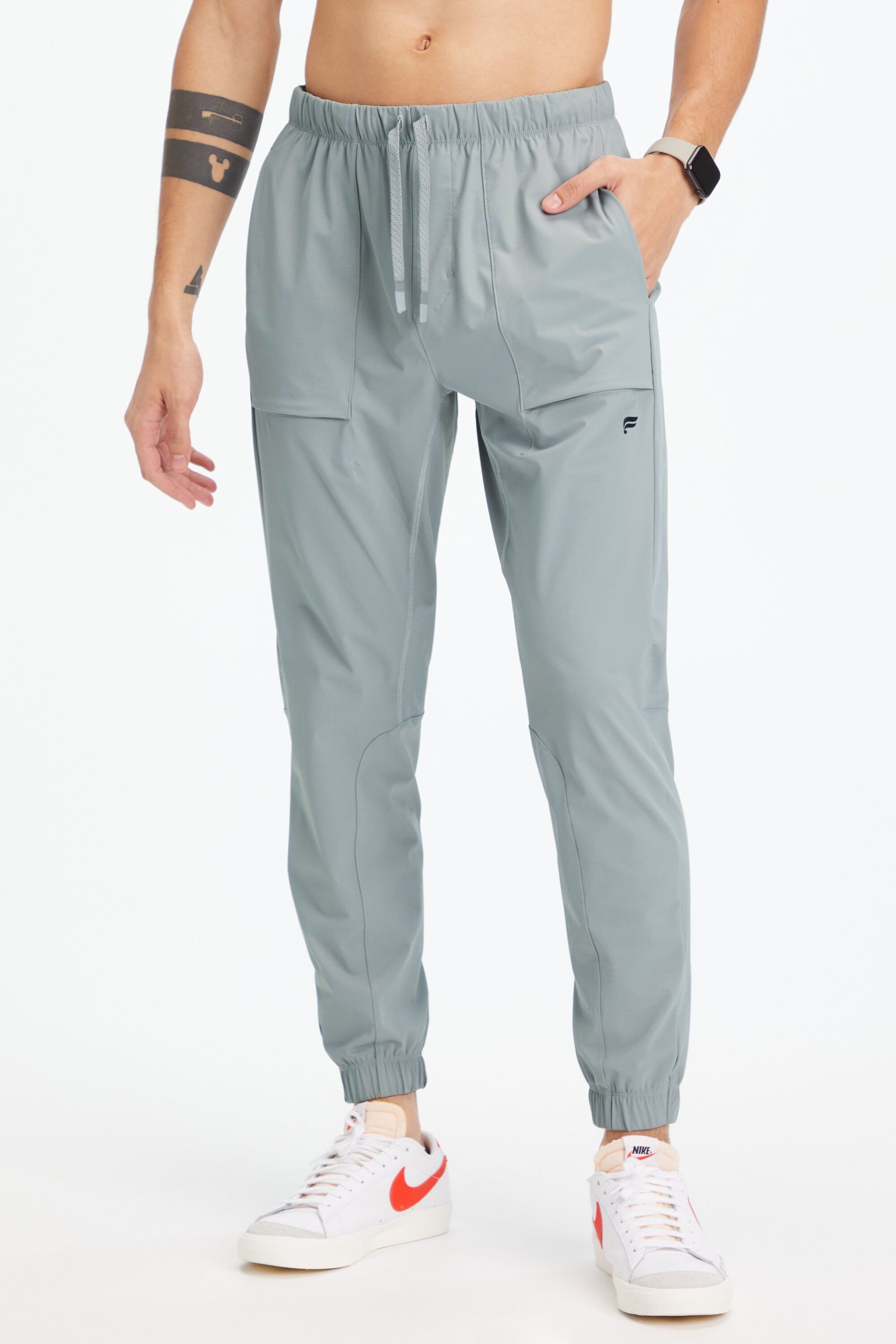 Fabletics Trainingshose The One Jogger (1-tlg) aus Performance-Stoff und mi günstig online kaufen