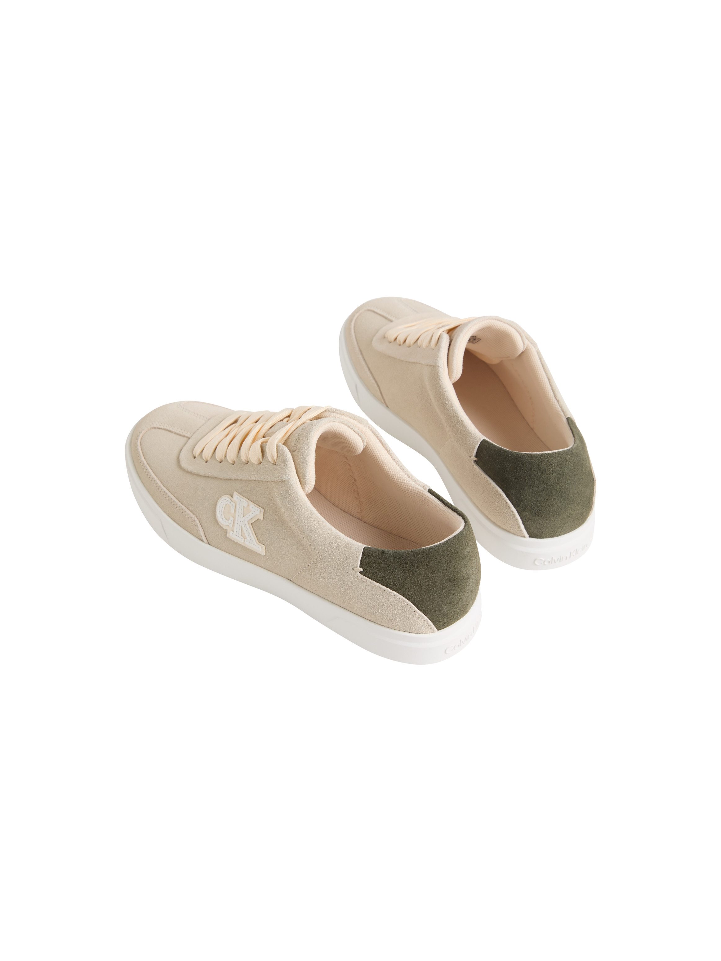 Calvin Klein LOW PRO CUPS WT SUEDE MG Plateausneaker Halbschuh, Schnürschuh, Freizeitsneaker mit seitlichem CK-Logo
