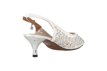 J.Reneé DIYARA-SAWHT/WW Pumps