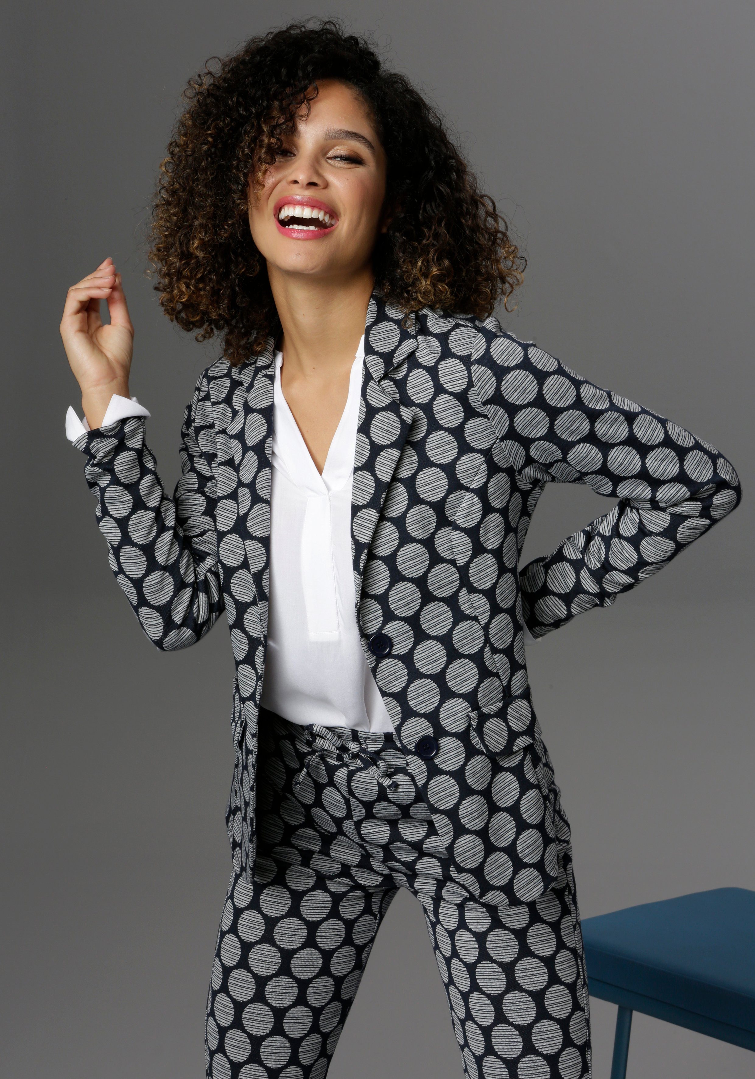 Aniston SELECTED Jerseyblazer mit gestreiften Punkten günstig online kaufen