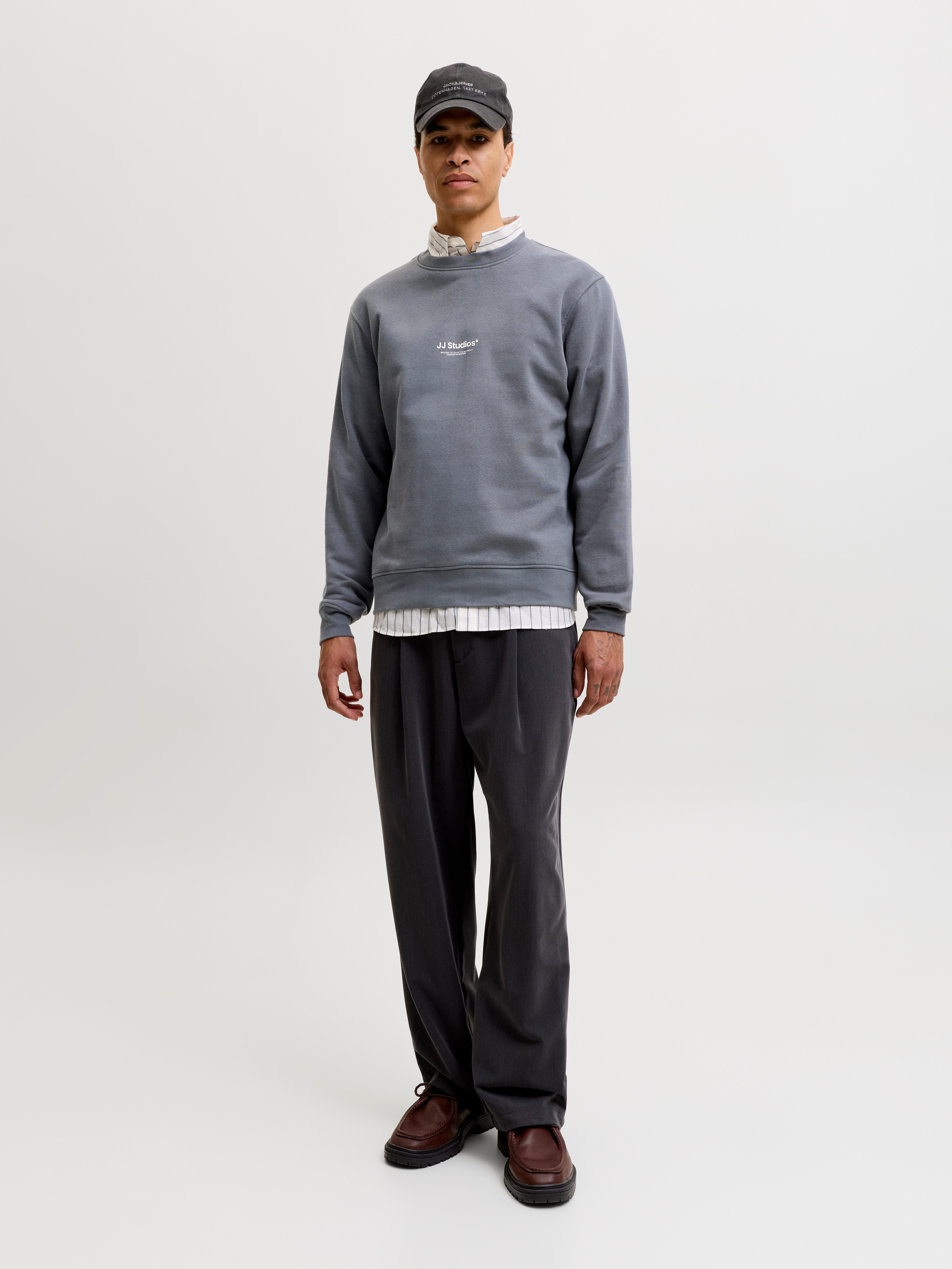 Jack & Jones Sweatshirt JJESOHO SWEAT CREW NECK NOOS Baumwollmischung, relaxed fit – Bild 4 von 5