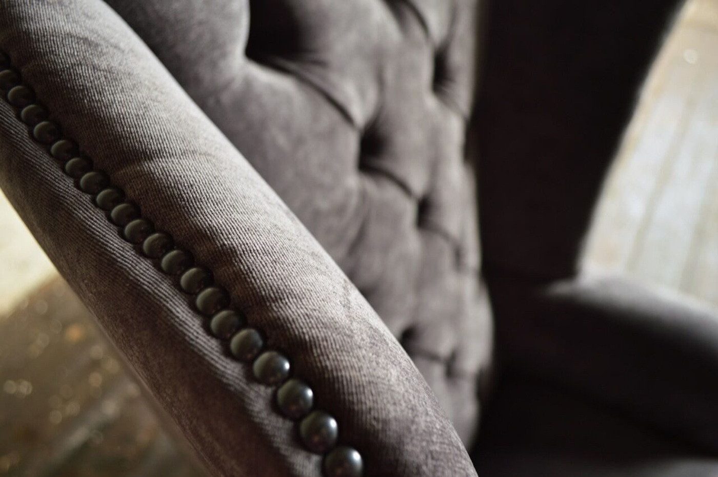 Xlmoebel Ohrensessel Chesterfield-Ohrensessel in Samt mit gemütlicher Polsterung (1-St., Sessel), Hergestellt in Europa