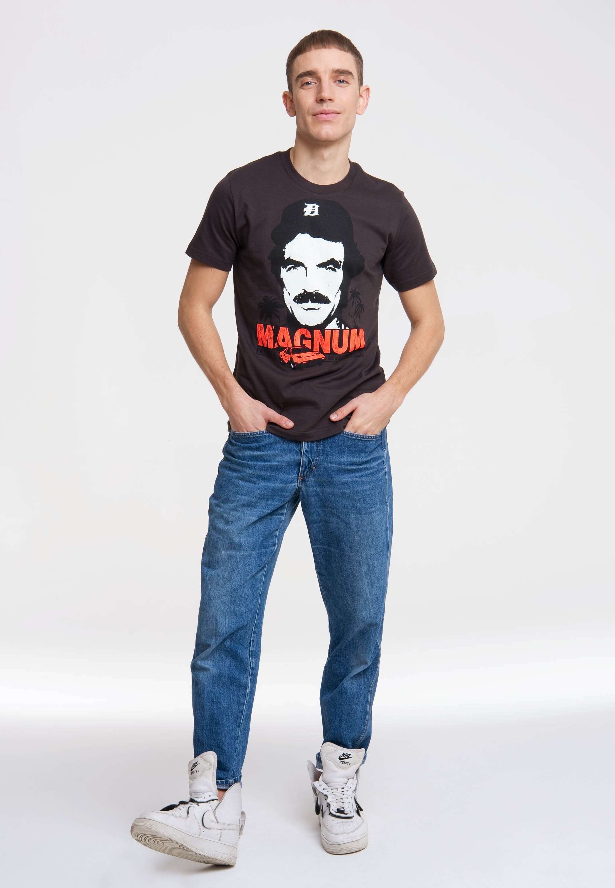 LOGOSHIRT T-Shirt MAGNUM mit großem Front-Print grau