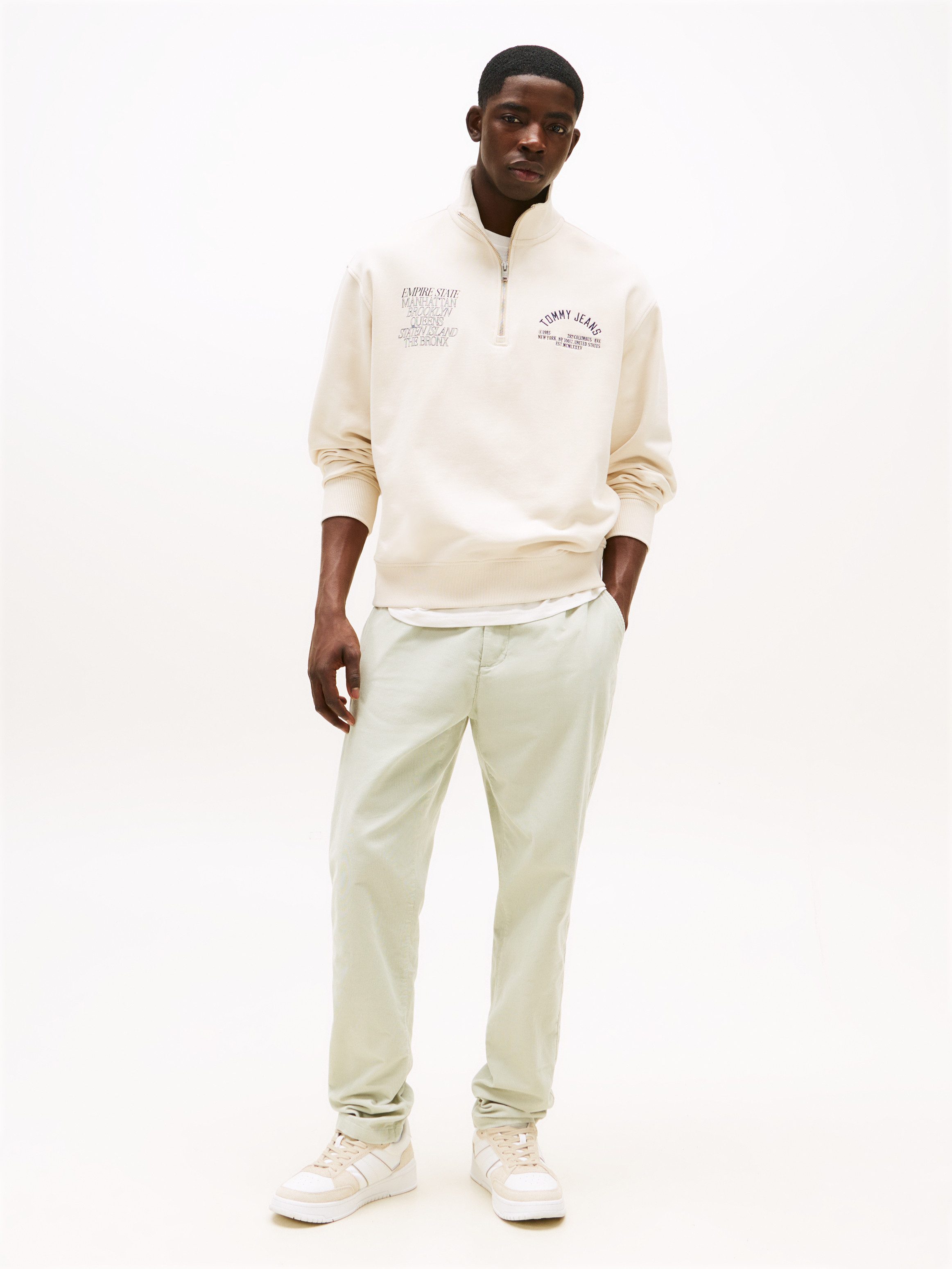 Tommy Jeans Stoffhose TJM ISAAC LIGHT CORD PANTS Mit Gürtelschlaufen