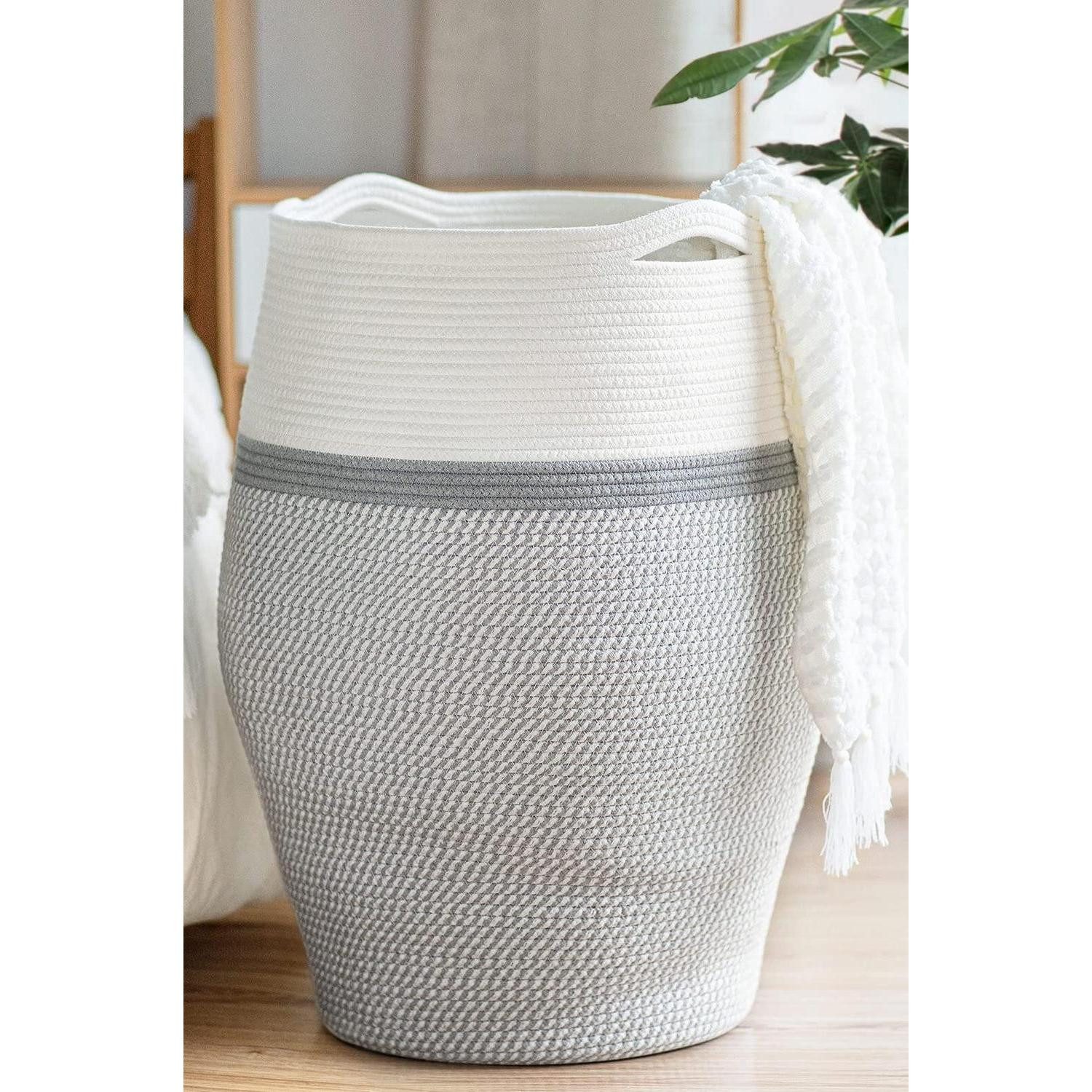 LuxusKollektion Wäschekorb Wäschekorb Wäschesammler Geflochten Wohnzimmer 65cm Weiß und Grau