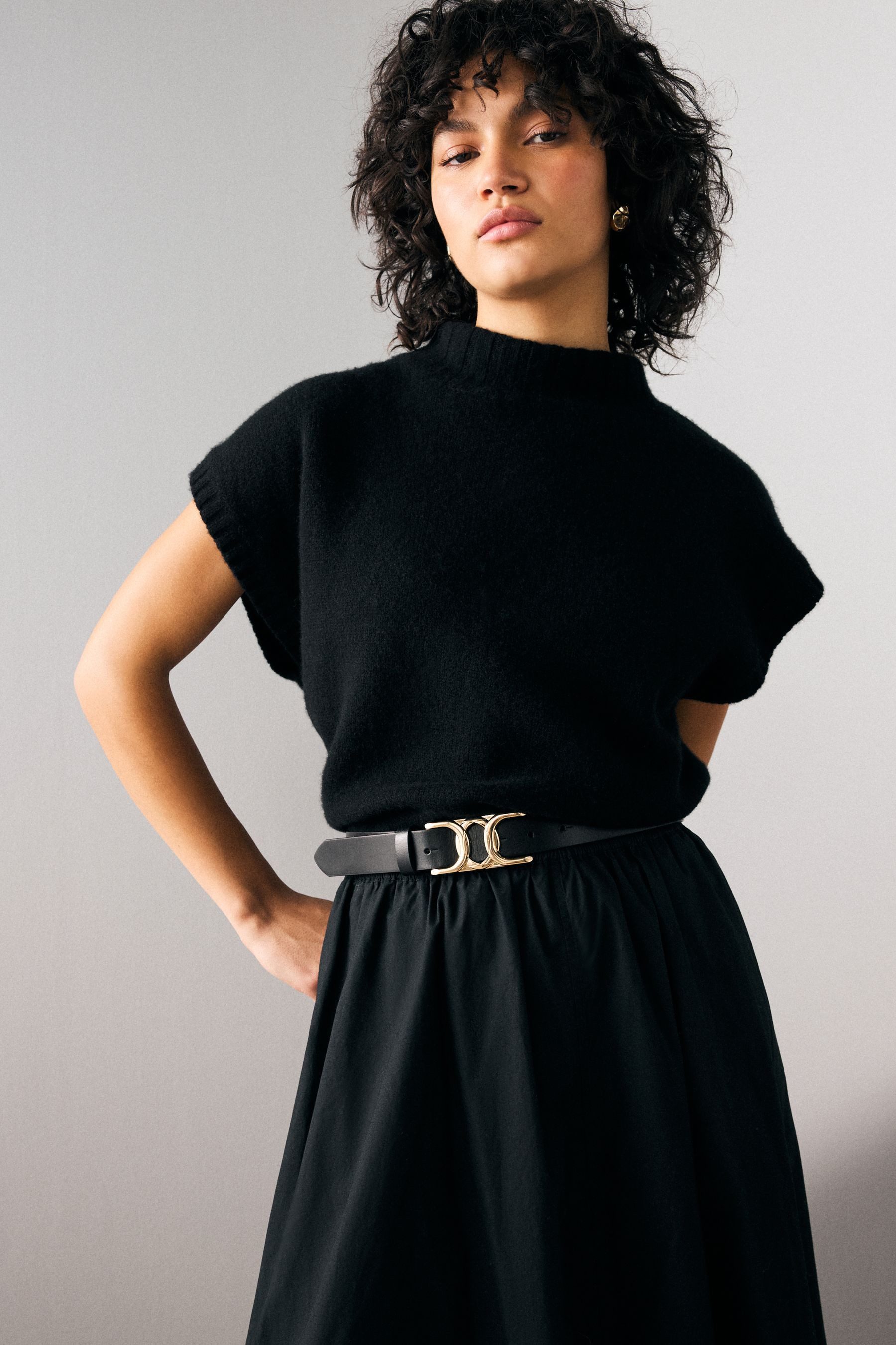 Next Ledergürtel Regular Fit Ledergürtel mit dekorativer Schnalle (1-St) günstig online kaufen