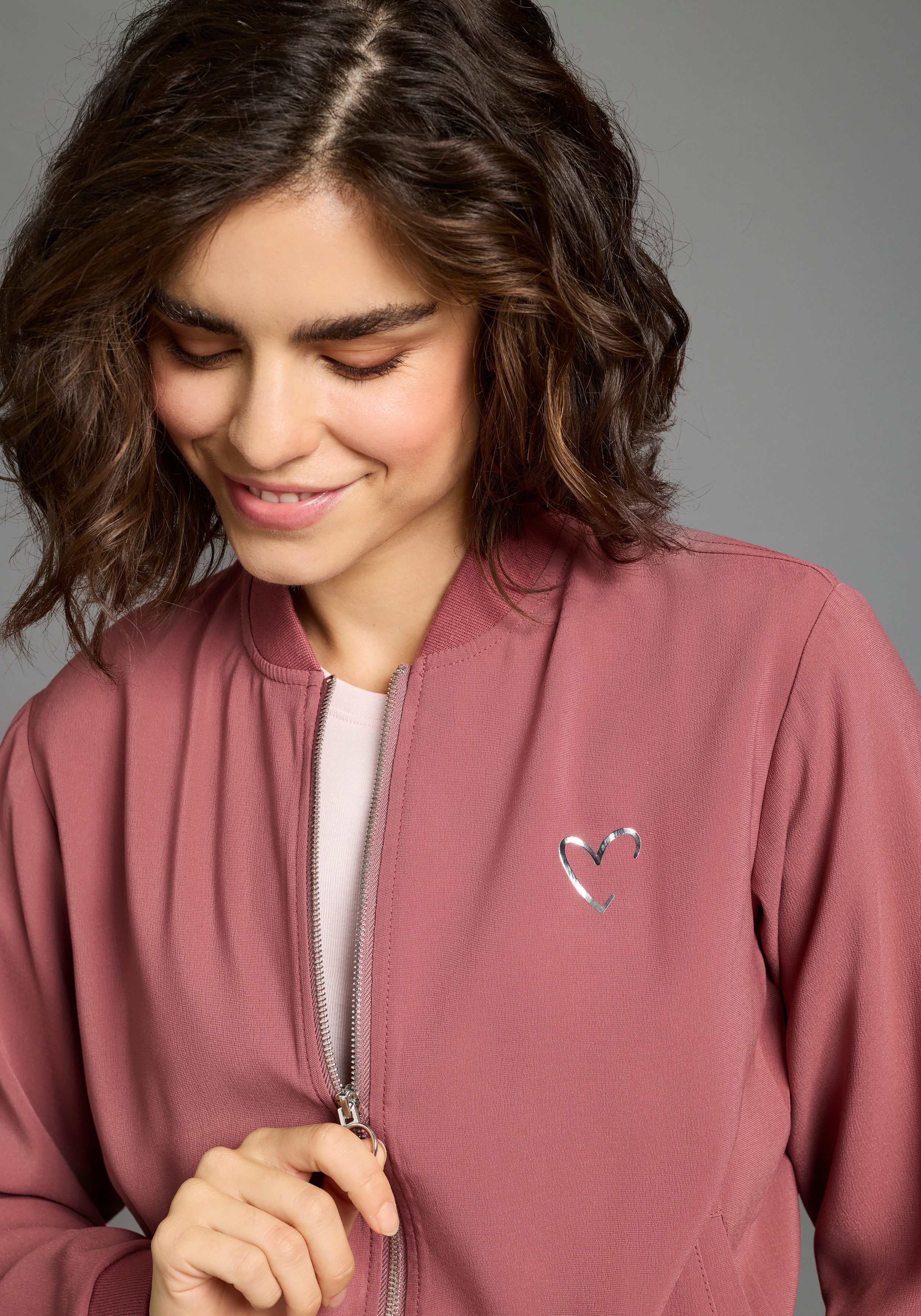 Laura Scott Blouson mit Herz Druck-Applikationen, leichte Übergangsjacken