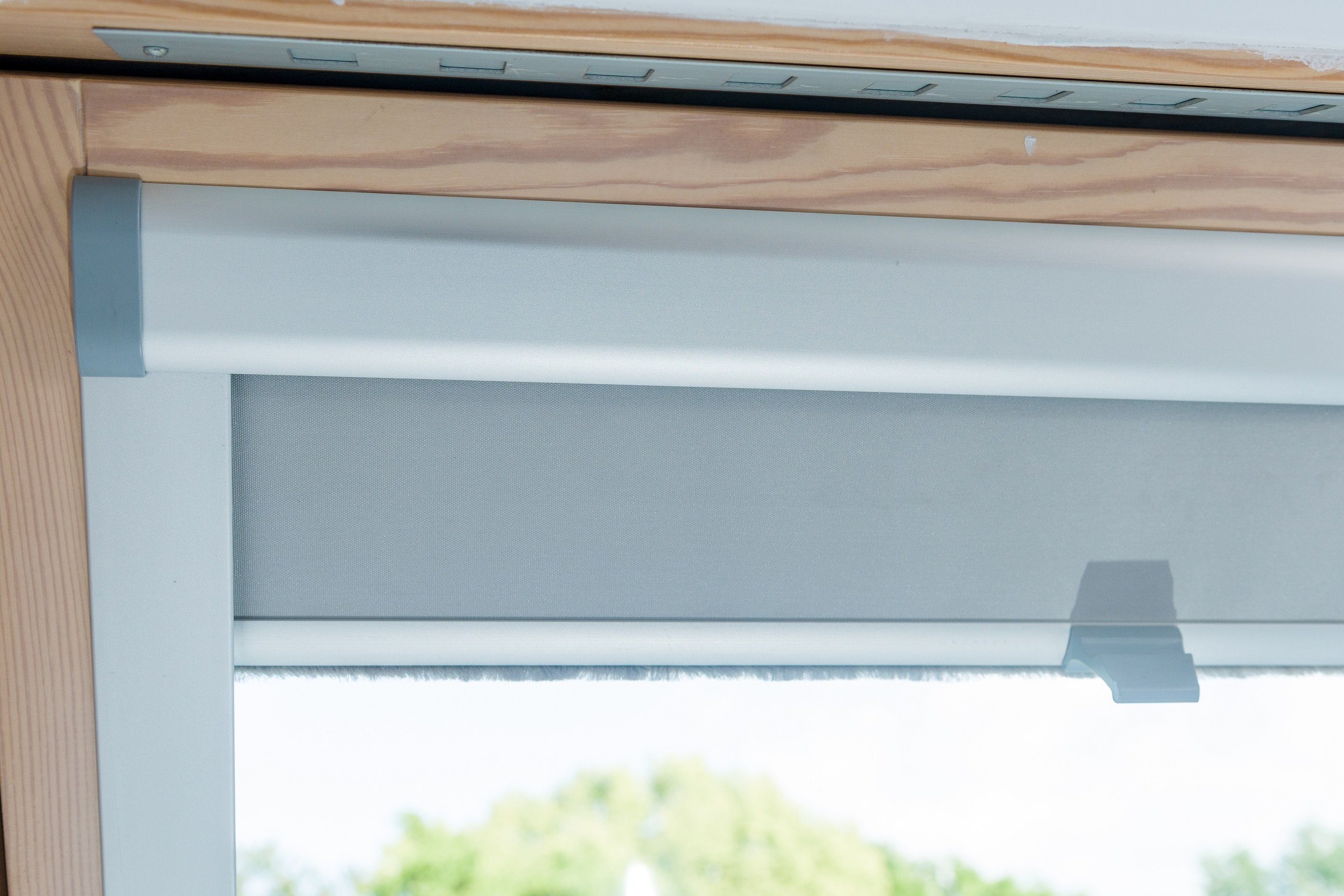 Dachfensterrollo Dachrollo Thermo verdunkelnd passend 24 Handel Schwarz Velux, für KS