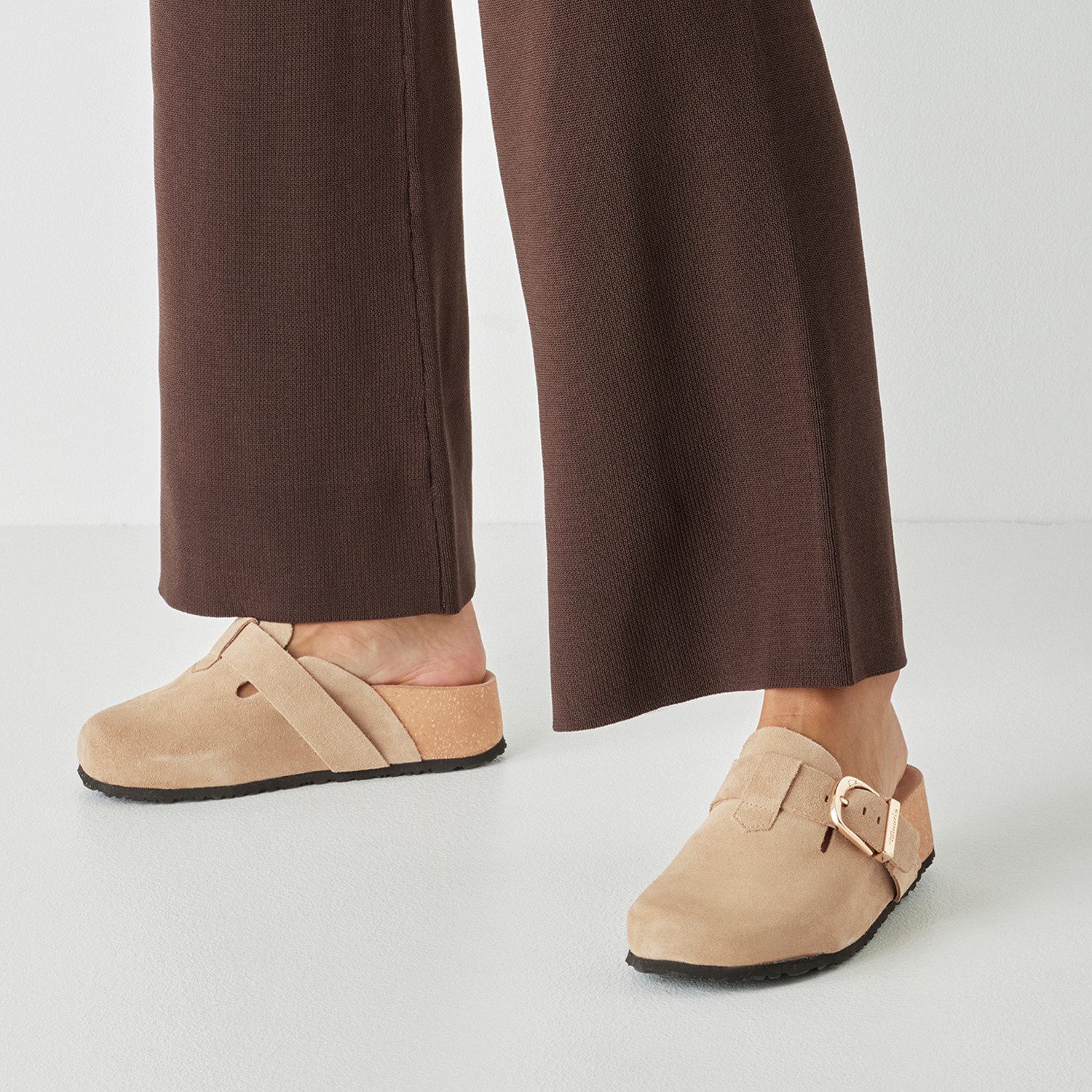 Tamaris Clog Clog, Hausschuh, Flat mit verstellbarer Schnalle