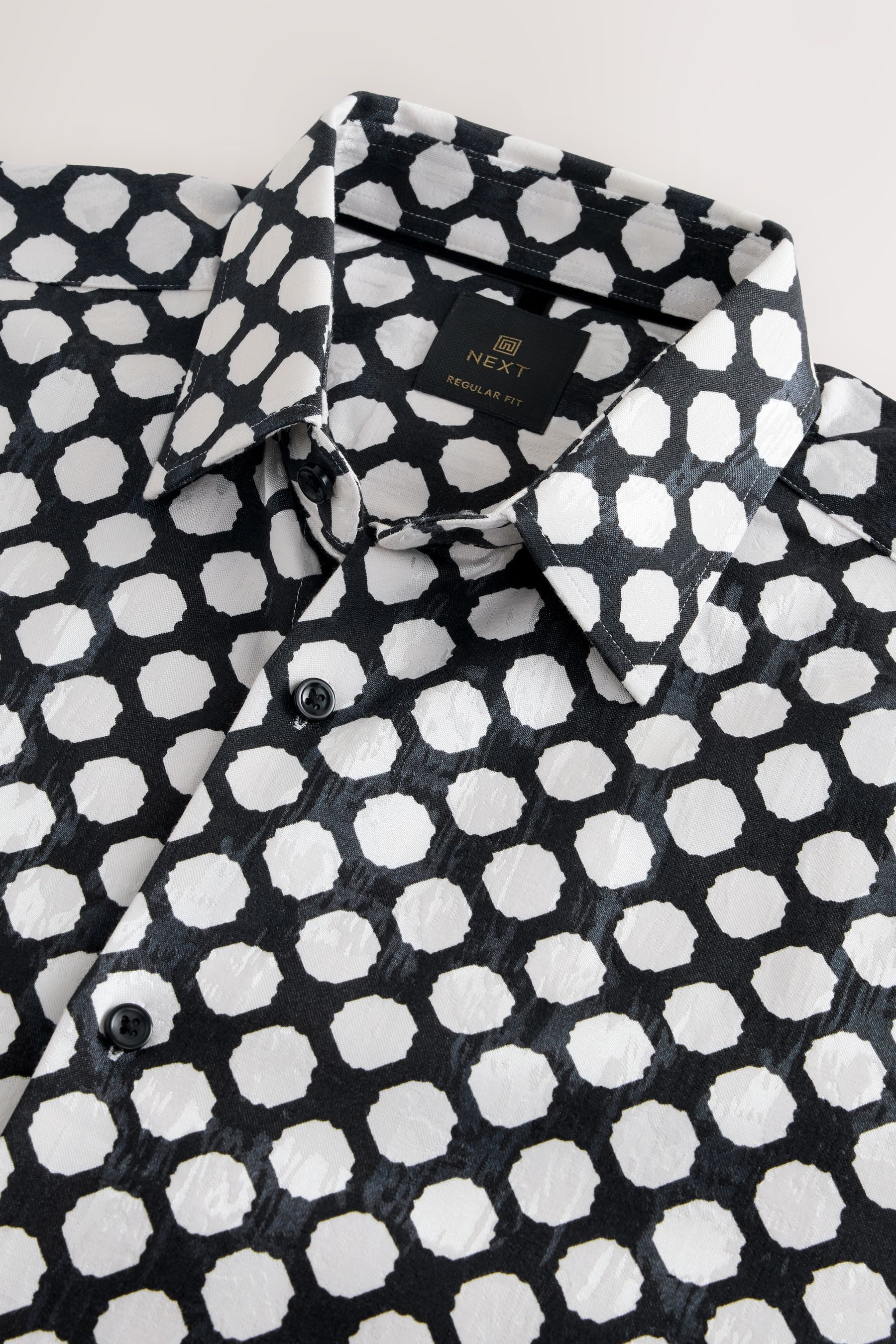 Next Langarmhemd Fließendes langärmeliges Partyhemd, Regular Fit (1-tlg) günstig online kaufen