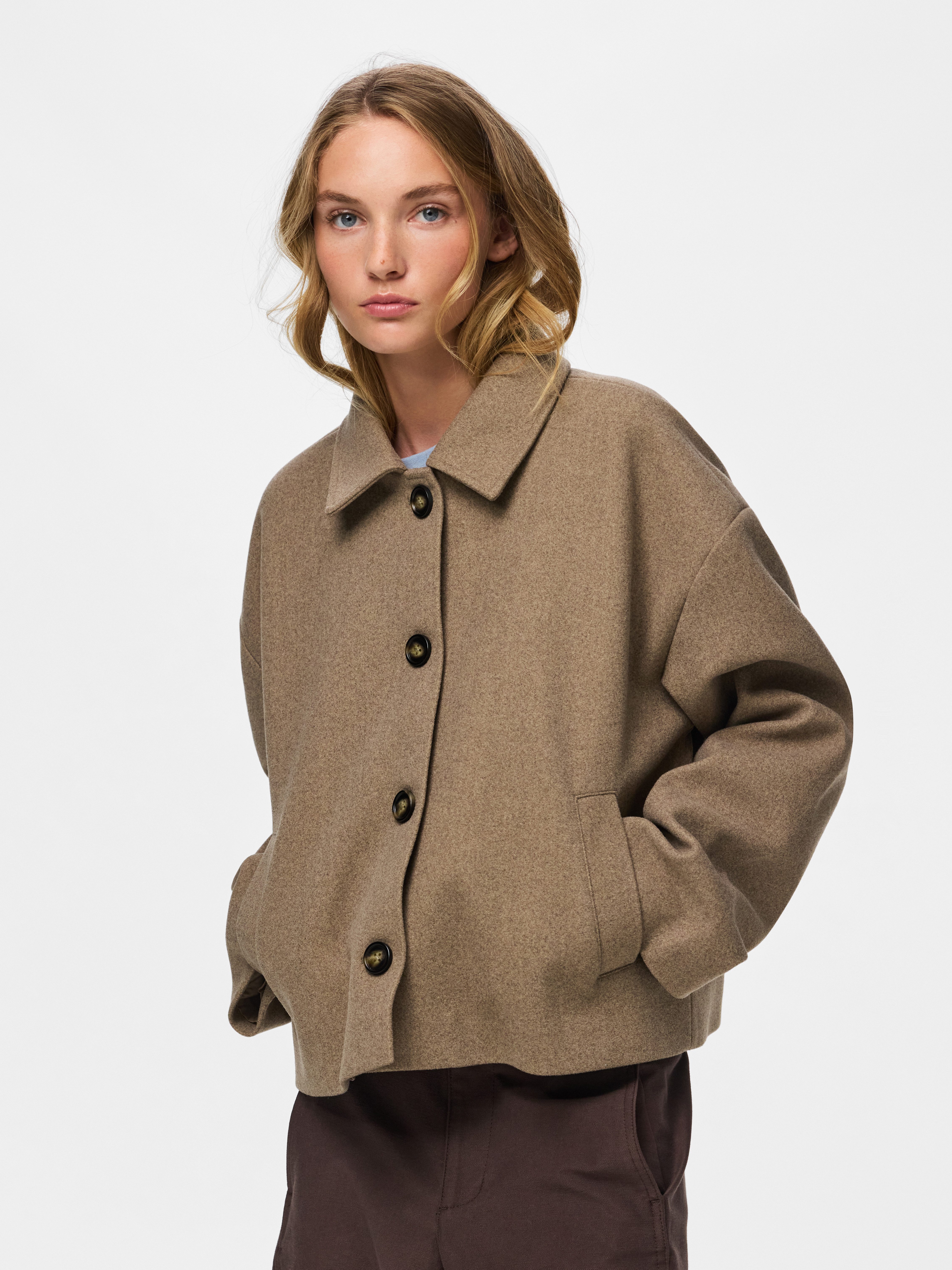 pieces Kurzjacke PCAYA SHORT COAT NOOS BC Kunstfaser