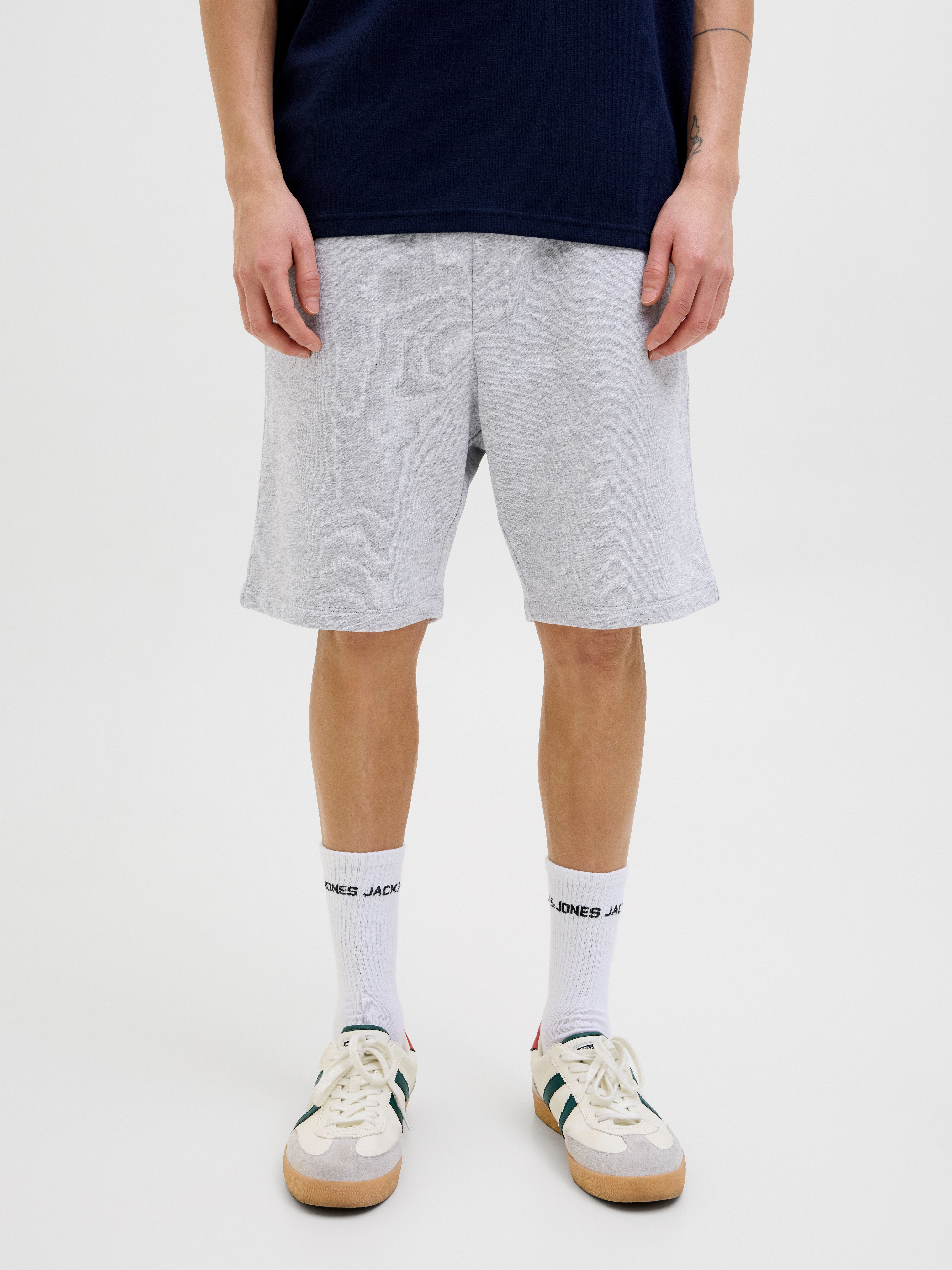 Jack & Jones Sweatshorts JPSTGORDON mit elastischem Bund unifarben, modisch günstig online kaufen