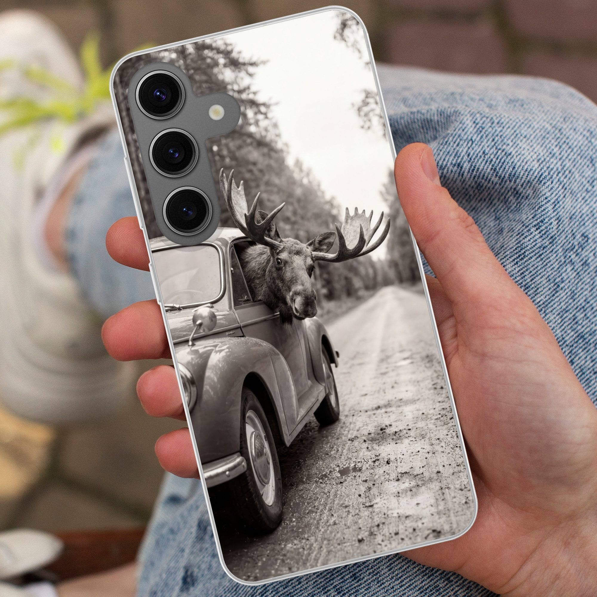 MuchoWow Handyhülle für Samsung Galaxy S24 Elch - Auto - Geweih - Schwarz - Weiß, Phone Case, Silikon, Schutzhülle Dünn