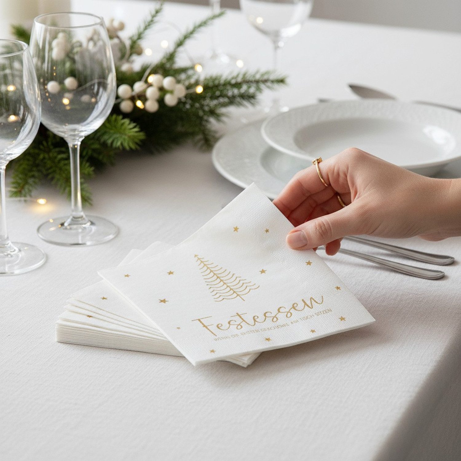 Macosa Home Papierserviette Weihnachten Papier Set 20 Stk. Weiß Gold 33 x 33 cm, (Dekoservietten modern Weihnachtsservietten, Weihnachten Weihnachtszeit), Weihnachtsdeko Tischdeko Einwegservietten