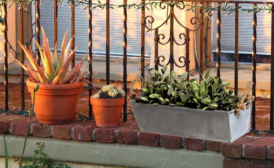 LB H&F Lilienburg Balkonkasten Blumenkasten Balkonkasten 44cm Zink Pflanzkasten Metall Pflanzgefäß (blumentopf kräuterkasten kräuter hochbeet balkon pflanztopf patina modern blumengefäß blumenkübel fensterbank topf übertopf rechteckig pflanzkübel rostdeko blumen pflanzen deko garten kräutertopf kräutergarten kasten pflanz rostpatina gefäß trog, Pflanzkasten Massiv Metall Zinkdeko Gartendeko Pflanzgefäß)