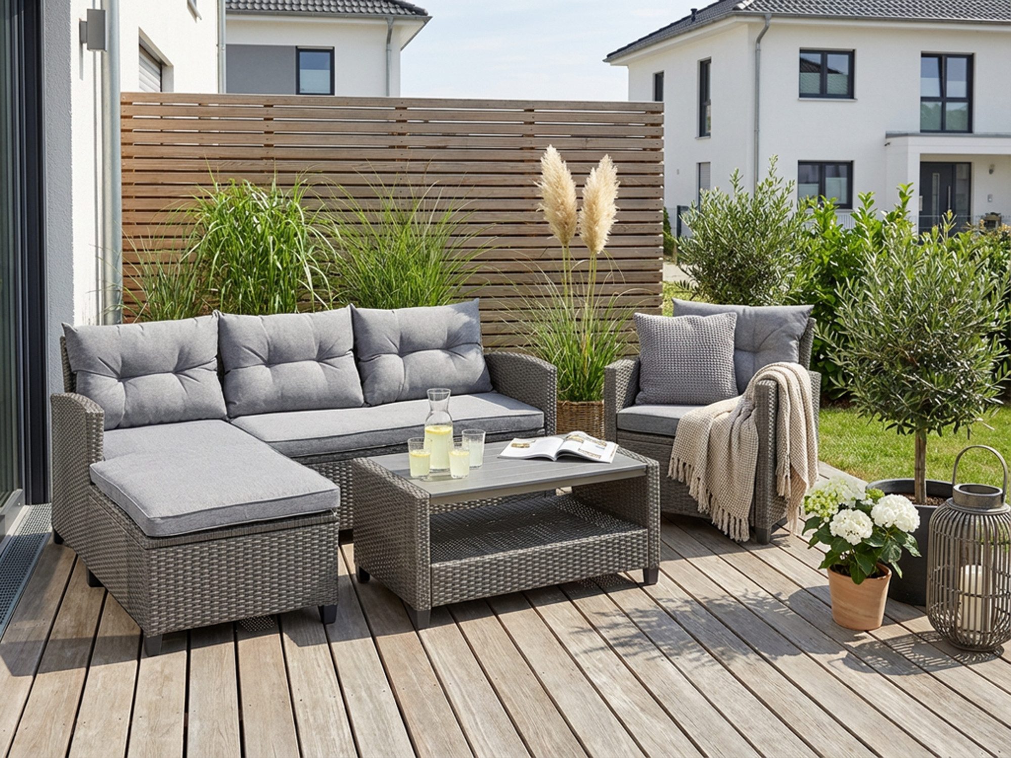 KONIFERA Gartenlounge-Set Cordoba, (Set, 11-tlg., 2x Bank, 1x Sessel, 1x Tisch 90x55x43cm, inkl. Auflagen), Polyratten, Stahl, Tischplatte aus Nonwood, geeignet für 4 Personen