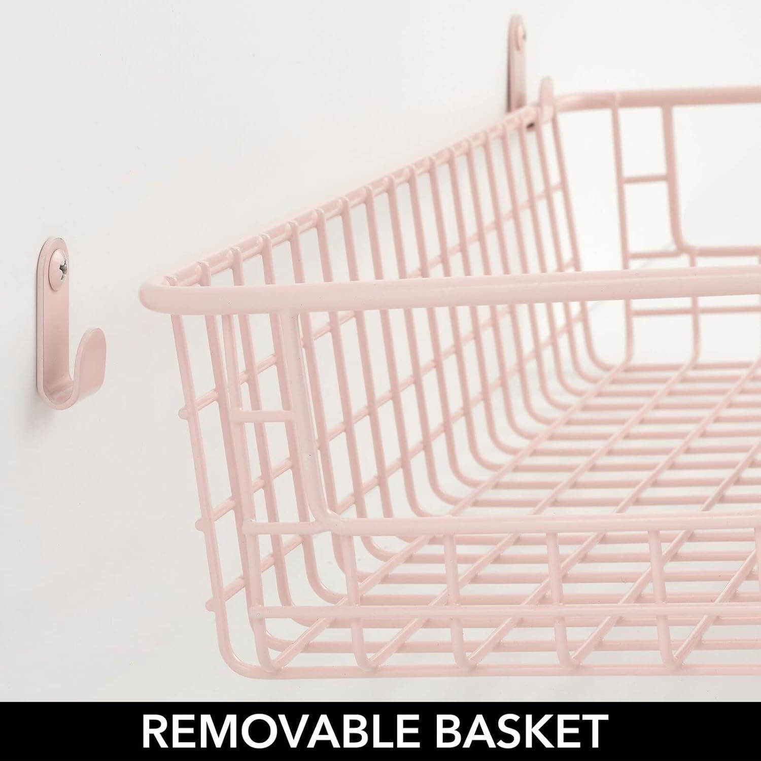 mDesign Badaccessoire-Set Wandregal Korb rosa Ablagekorb Metall Wandkorb Bad Organizer Handtuc