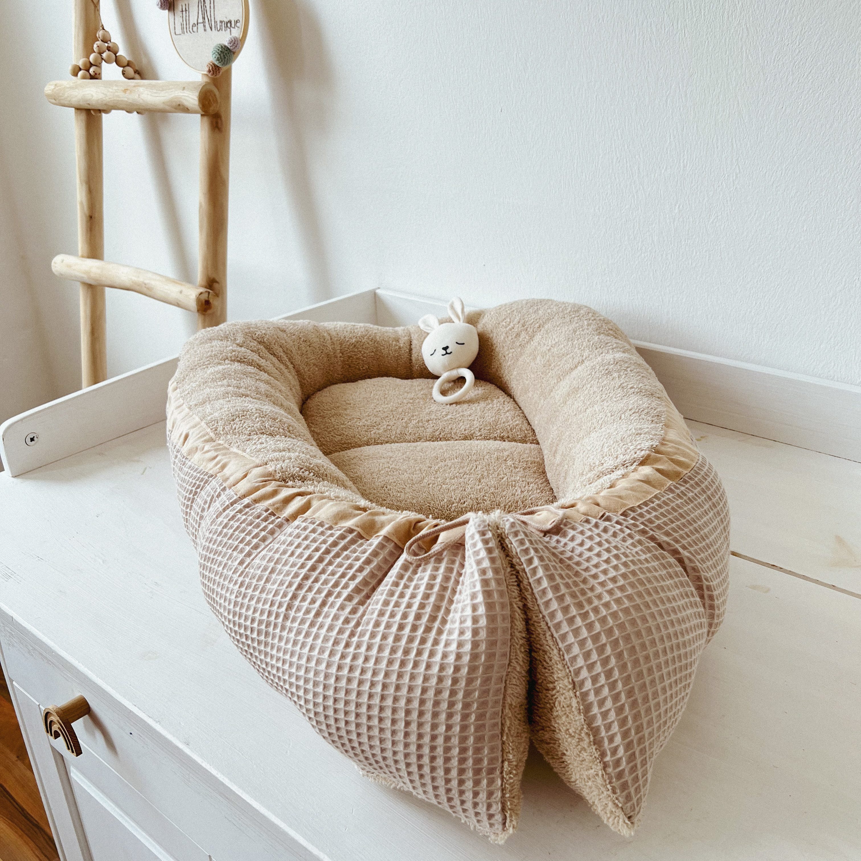 LittleANTunique Bettnestchen Nestchen Waffelpique beige I Babynest I Bettnestchen I Babybett