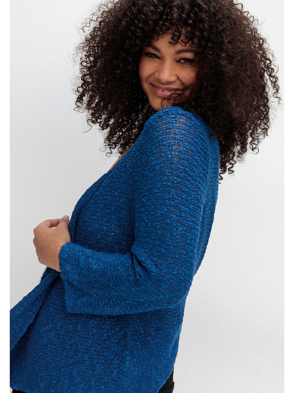 sheego by Joe Browns Strickjacke Große Größen im Häkel-Look, mit zipfeligem Saum
