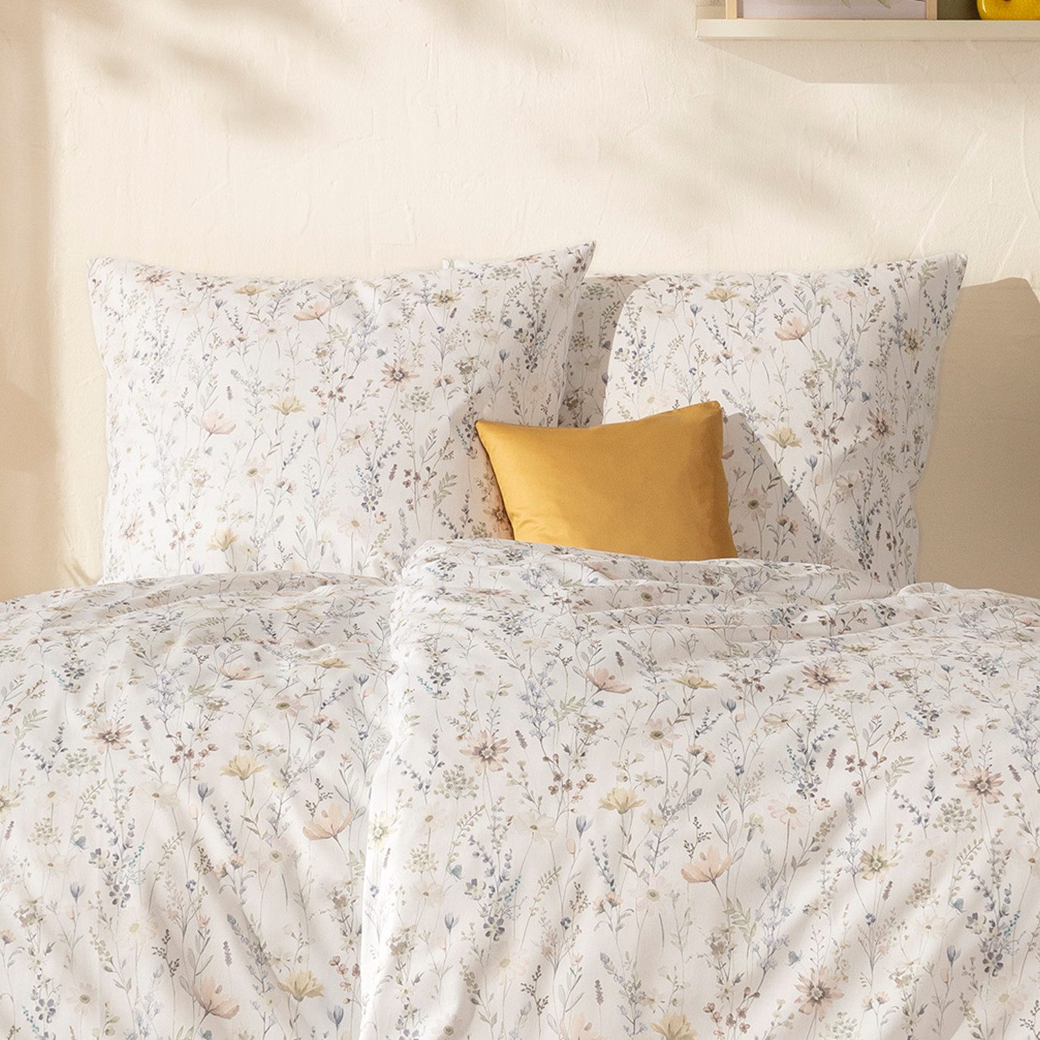Estella Bettwäsche Estella Mako Satin Bettwäsche Celeste 7961-230 natur floral 135x200, Mako Satin, 2 teilig, Feinster Premium Mako Satin