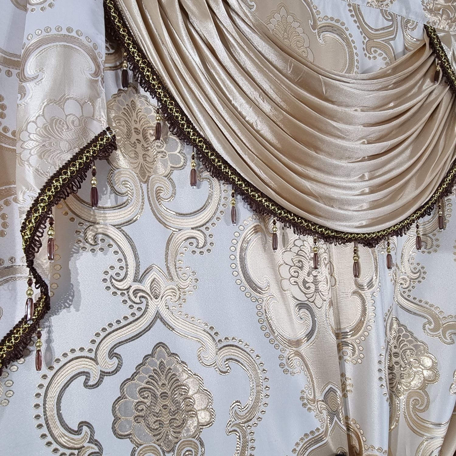 Gardinen by Justyna Verdunkelungsvorhang Barock Gardine Beige, Kräuselband, blickdicht, Polyester, Verdunkelung,Kräuselband,Verdunkelt,Barock Stil,Orientalisch  – Bild 5 von 5